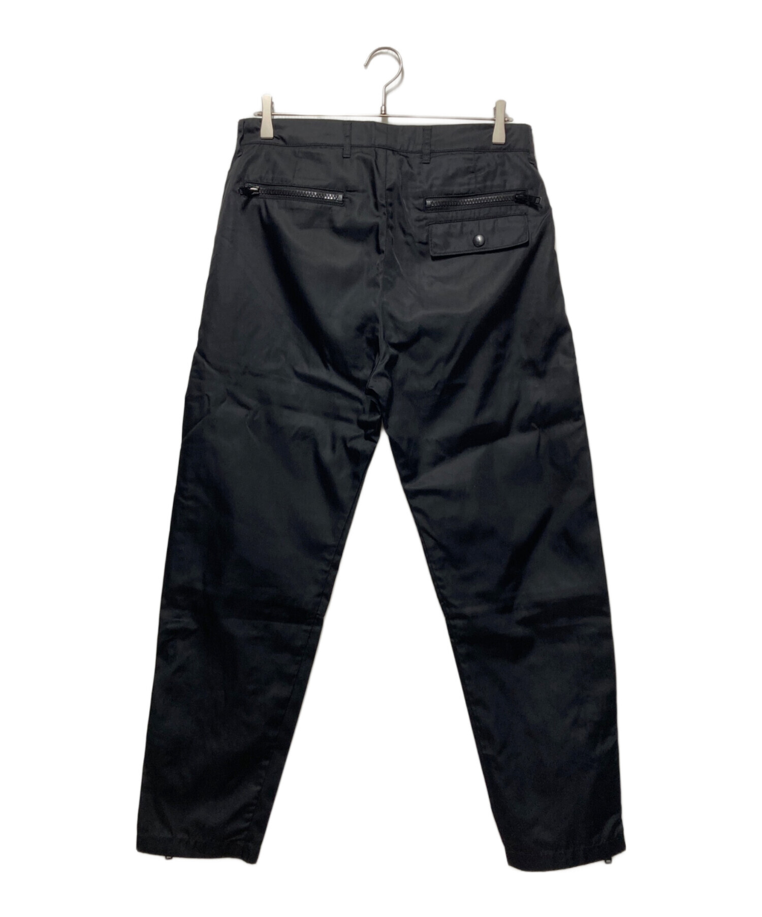 中古・古着通販】PRADA (プラダ) ナイロンジップパンツ ブラック