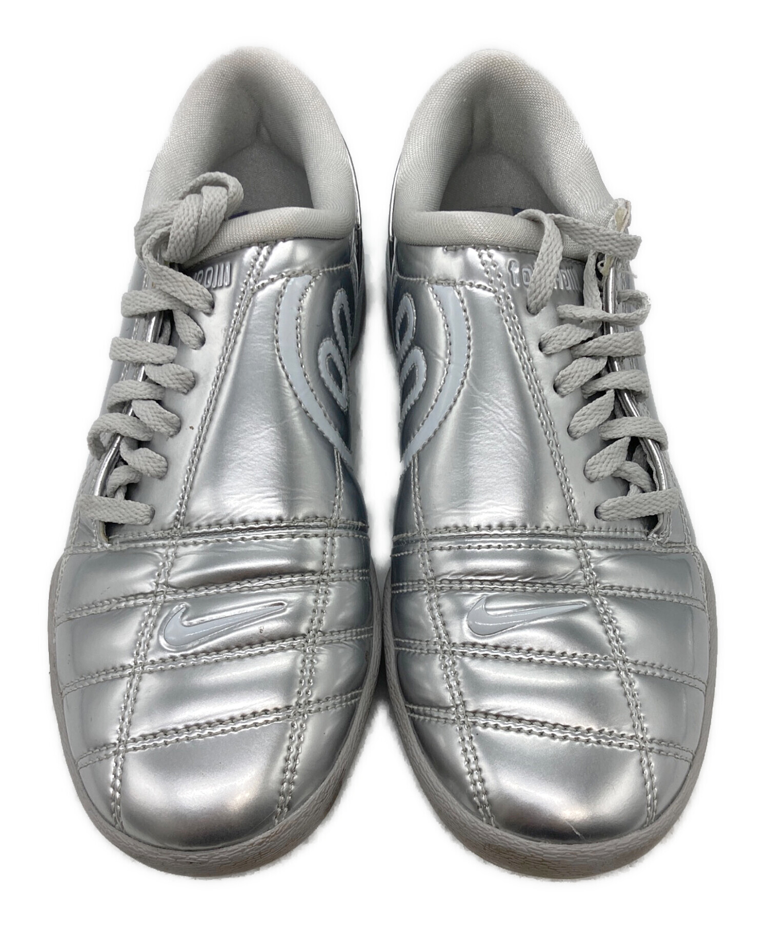 中古・古着通販】NIKE (ナイキ) スニーカー シルバー サイズ:24