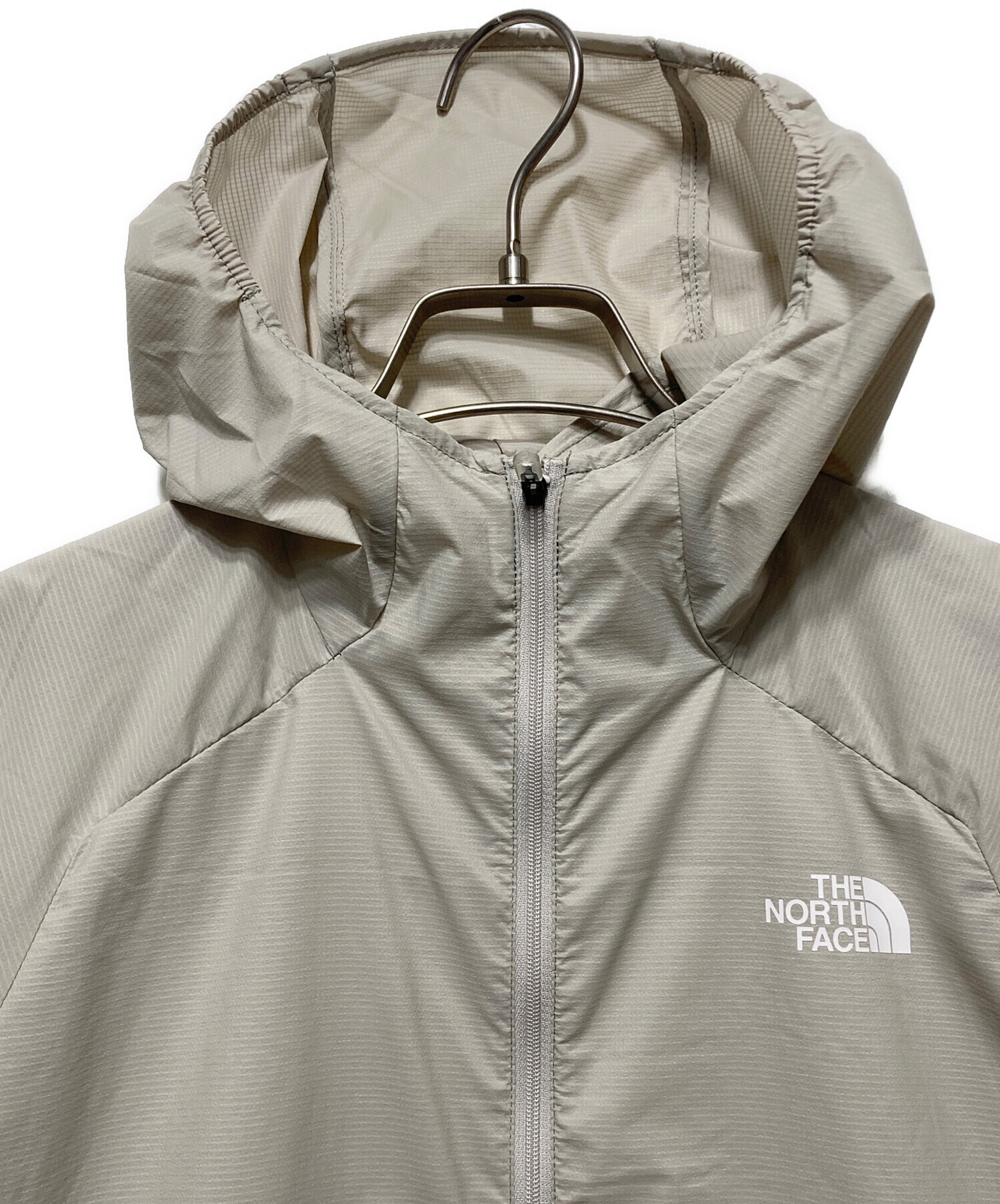 【新品未使用】ノースフェイス スワローテイルベントフーディー ベージュ Mサイズ 中古・古着通販】THE NORTH FACE (ザ ノース フェイス) スワローテイル