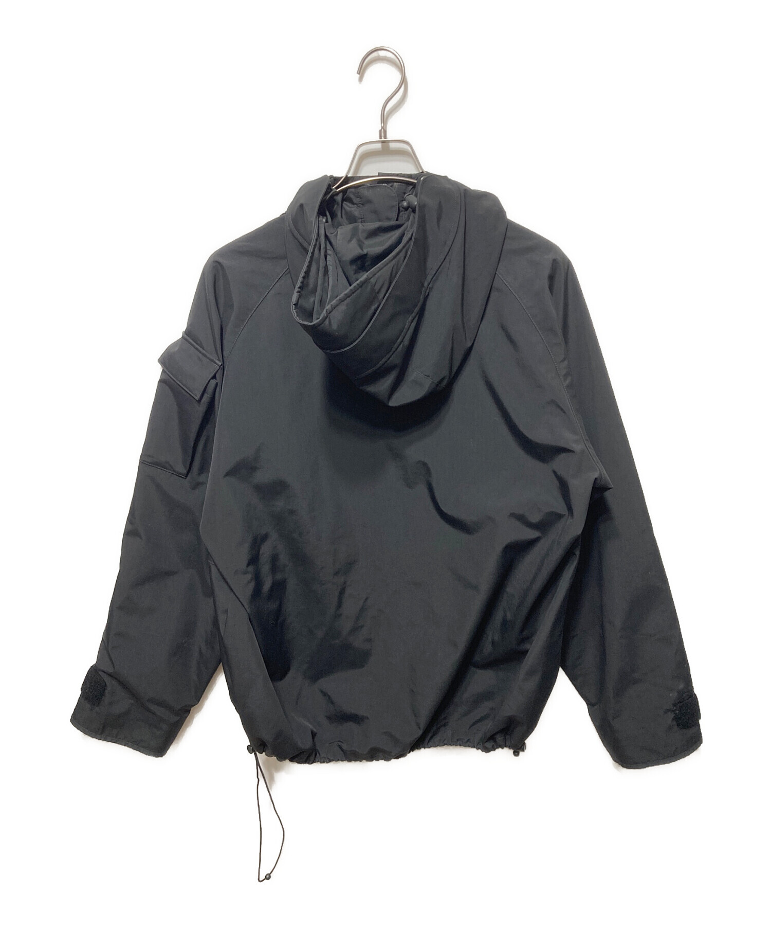 中古・古着通販】CarHartt (カーハート) マウンテンパーカー ブラック
