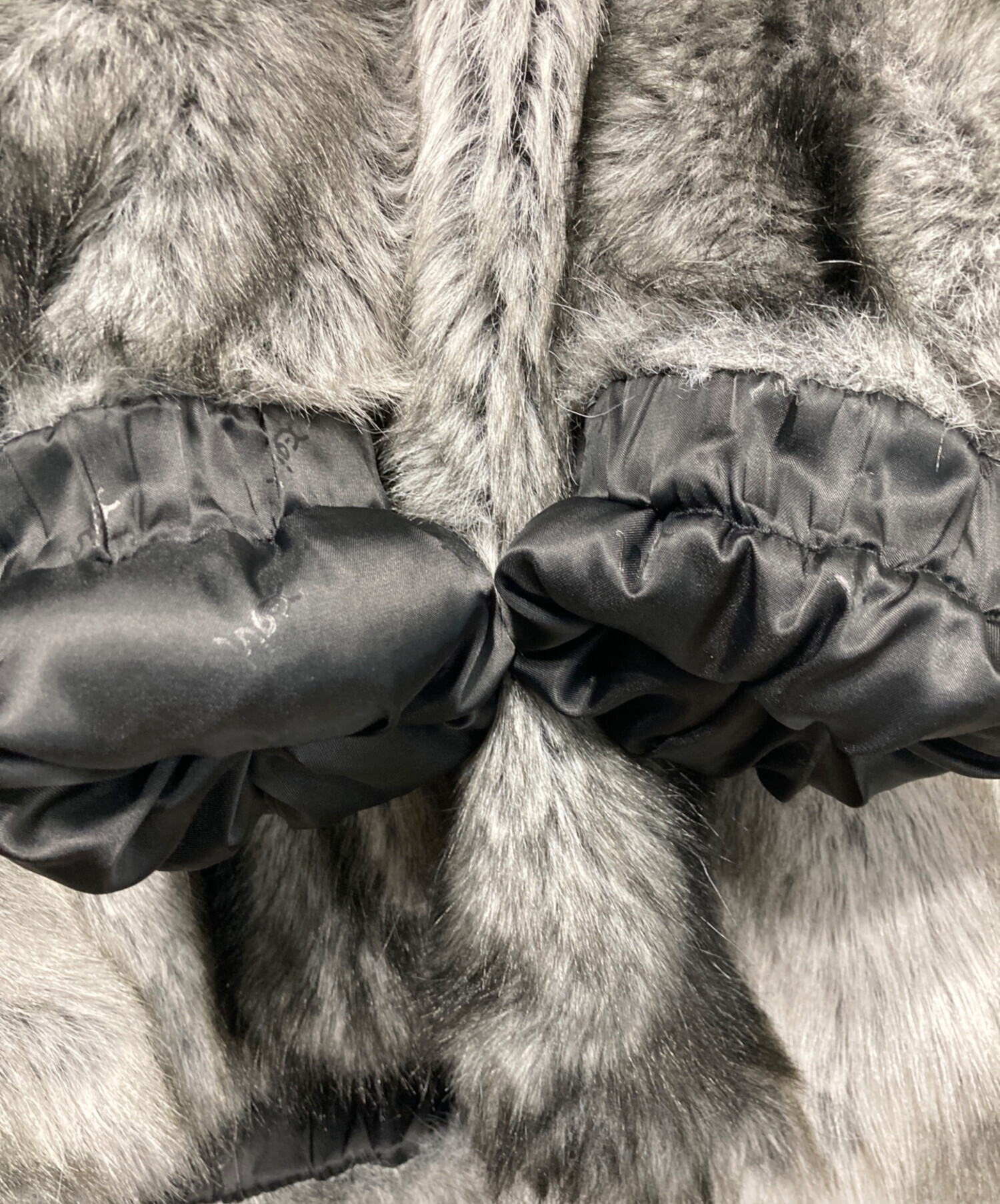 中古・古着通販】X-GIRL (エックスガール) LOGO PATCHED FAUX FUR
