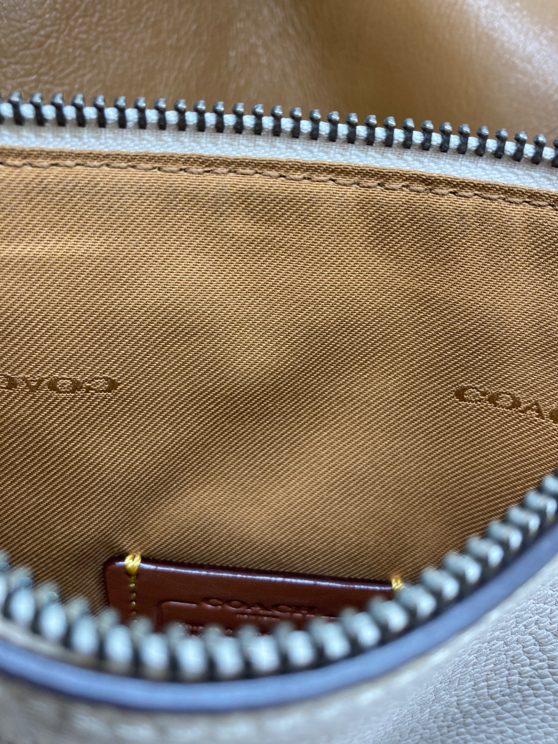 中古・古着通販】COACH (コーチ) ハドリー ホーボー カラーブロック 