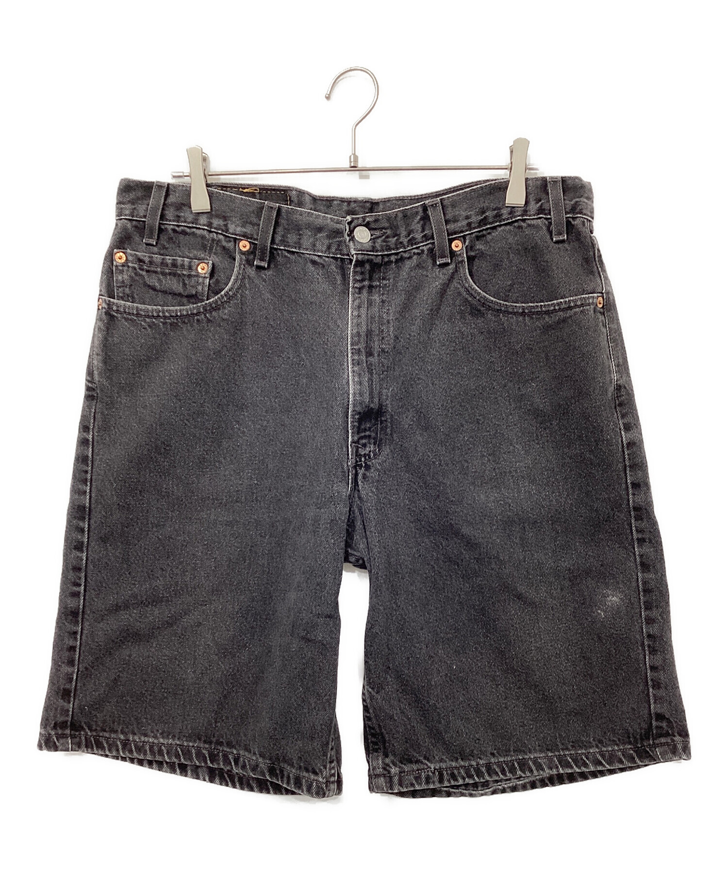 中古・古着通販】LEVI'S (リーバイス) デニムショーツ ブラック サイズ