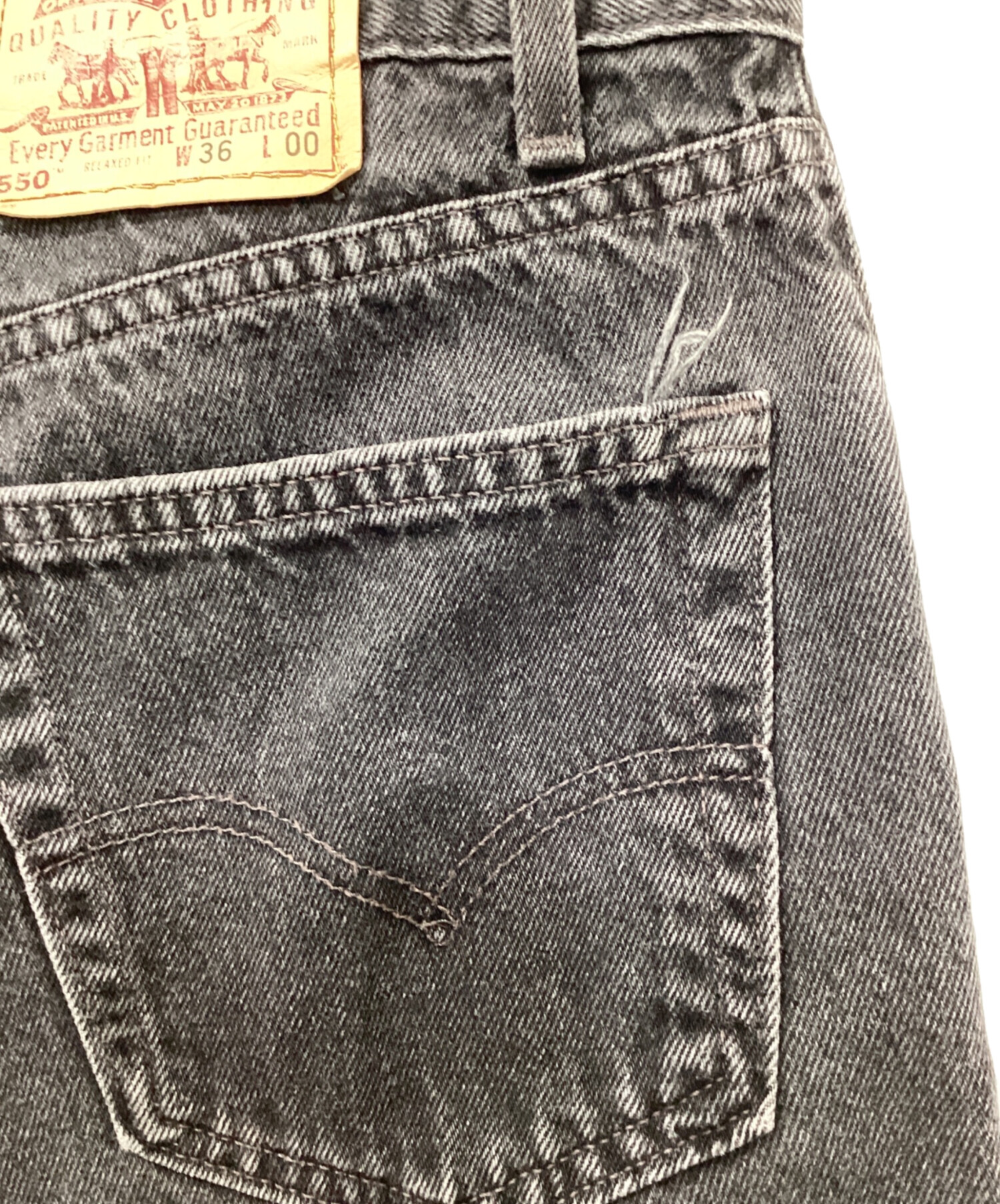 中古・古着通販】LEVI'S (リーバイス) デニムショーツ ブラック サイズ