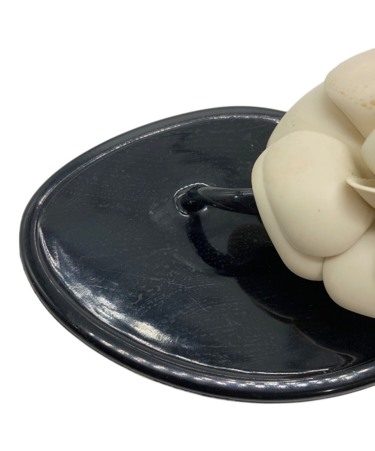 中古・古着通販】CHANEL (シャネル) カメリア ビーチサンダル ブラック