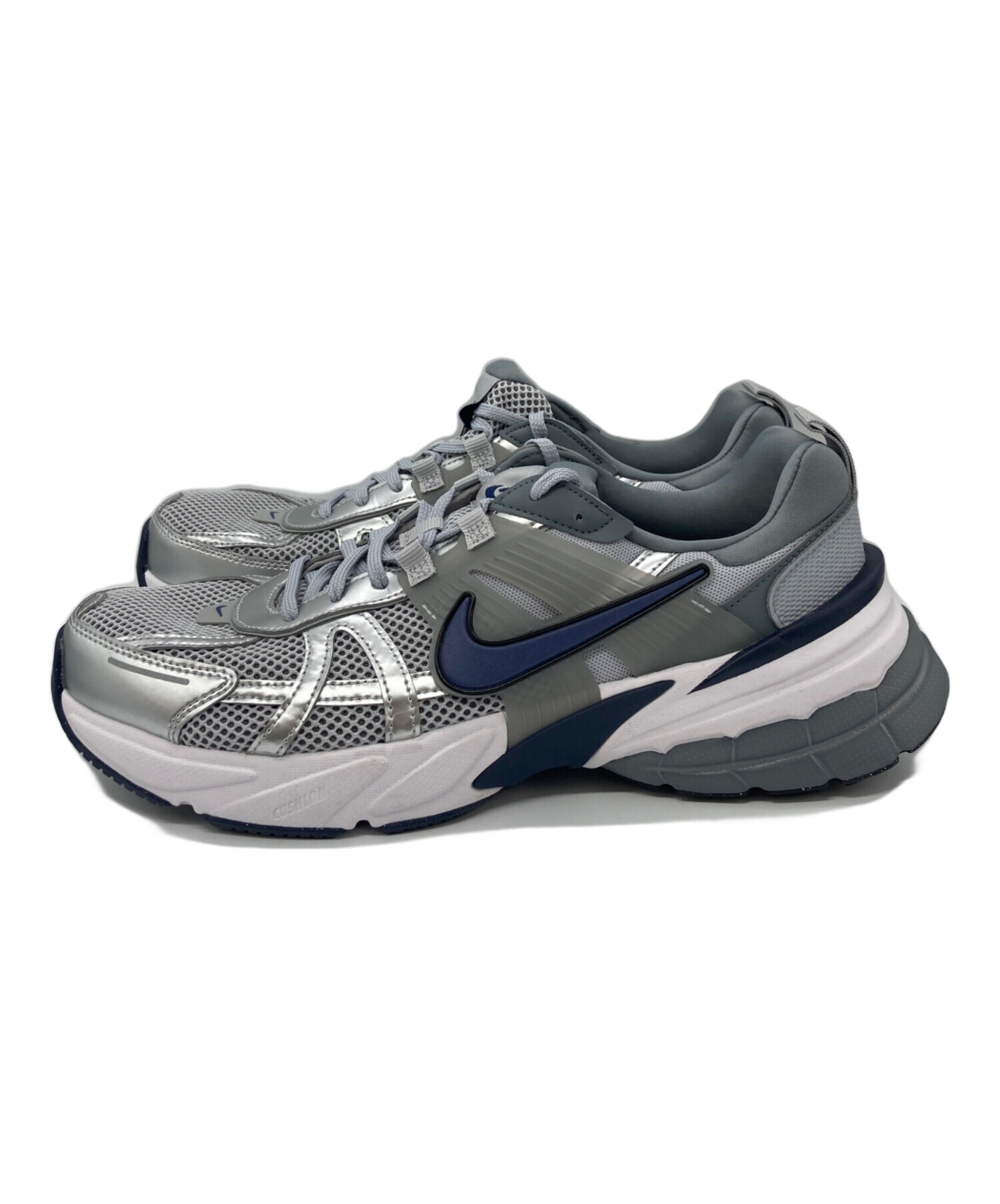 中古・古着通販】NIKE (ナイキ) V2K RUN/ブイツーケー ラン グレー 
