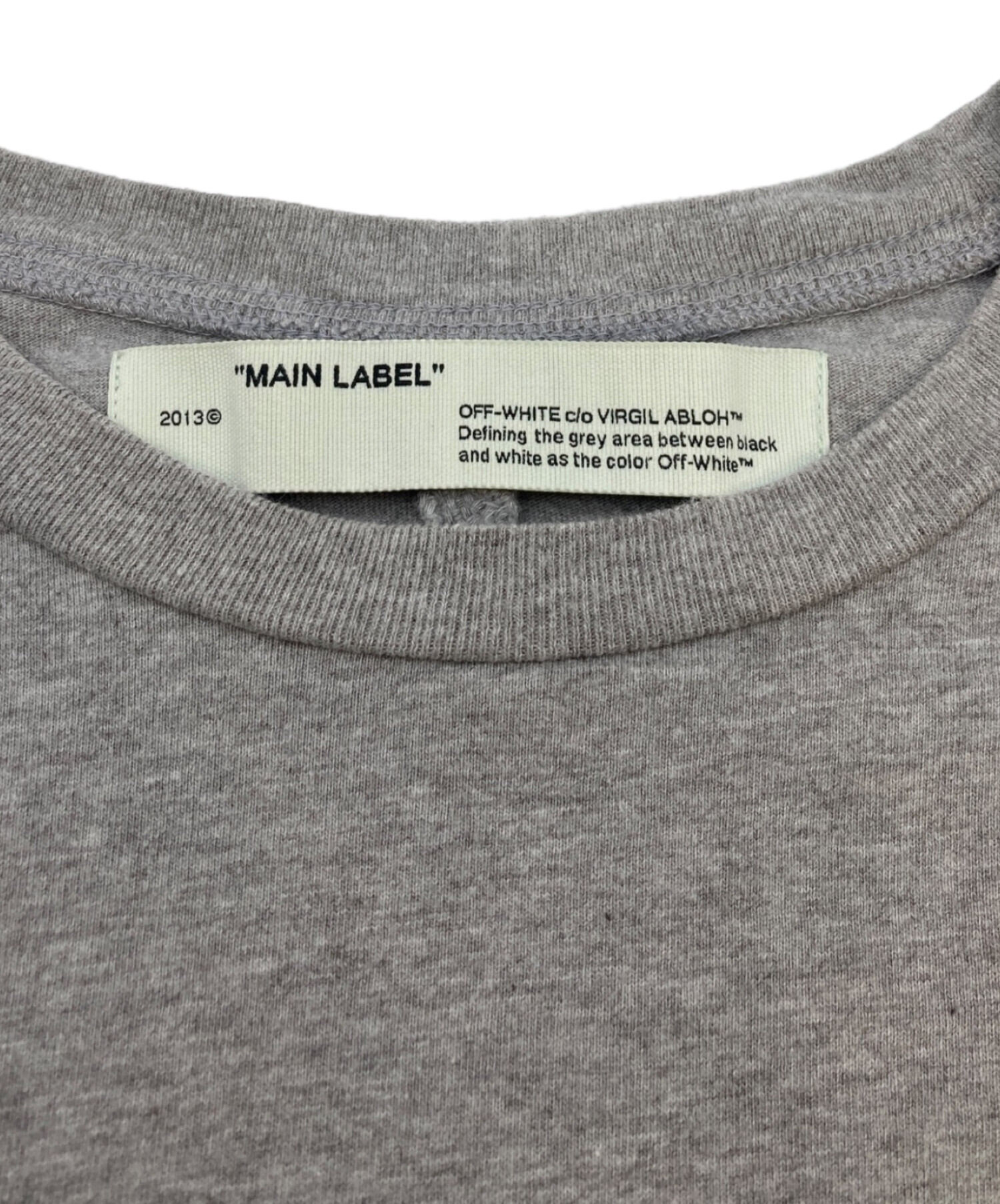 中古・古着通販】OFFWHITE (オフホワイト) バックアローペイントロゴT