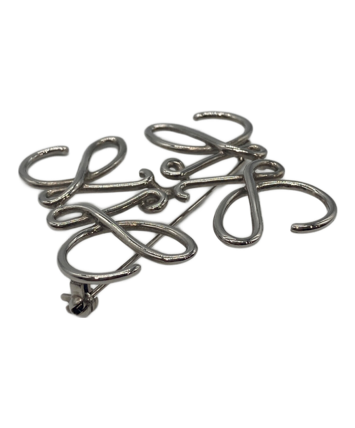 中古・古着通販】LOEWE (ロエベ) アナグラムブローチ シルバー