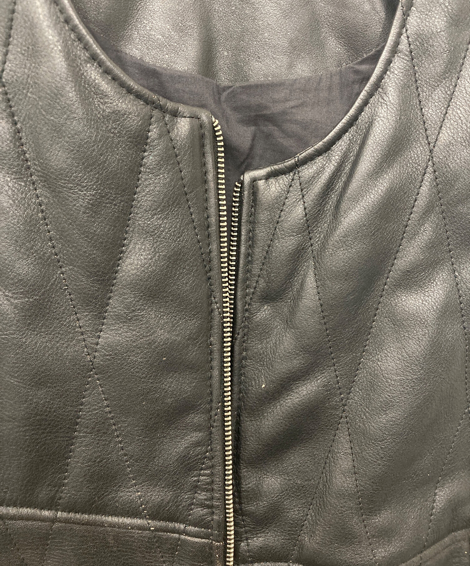 中古・古着通販】CCU (シーシーユー) QUILTED VEST/レザーキルティング
