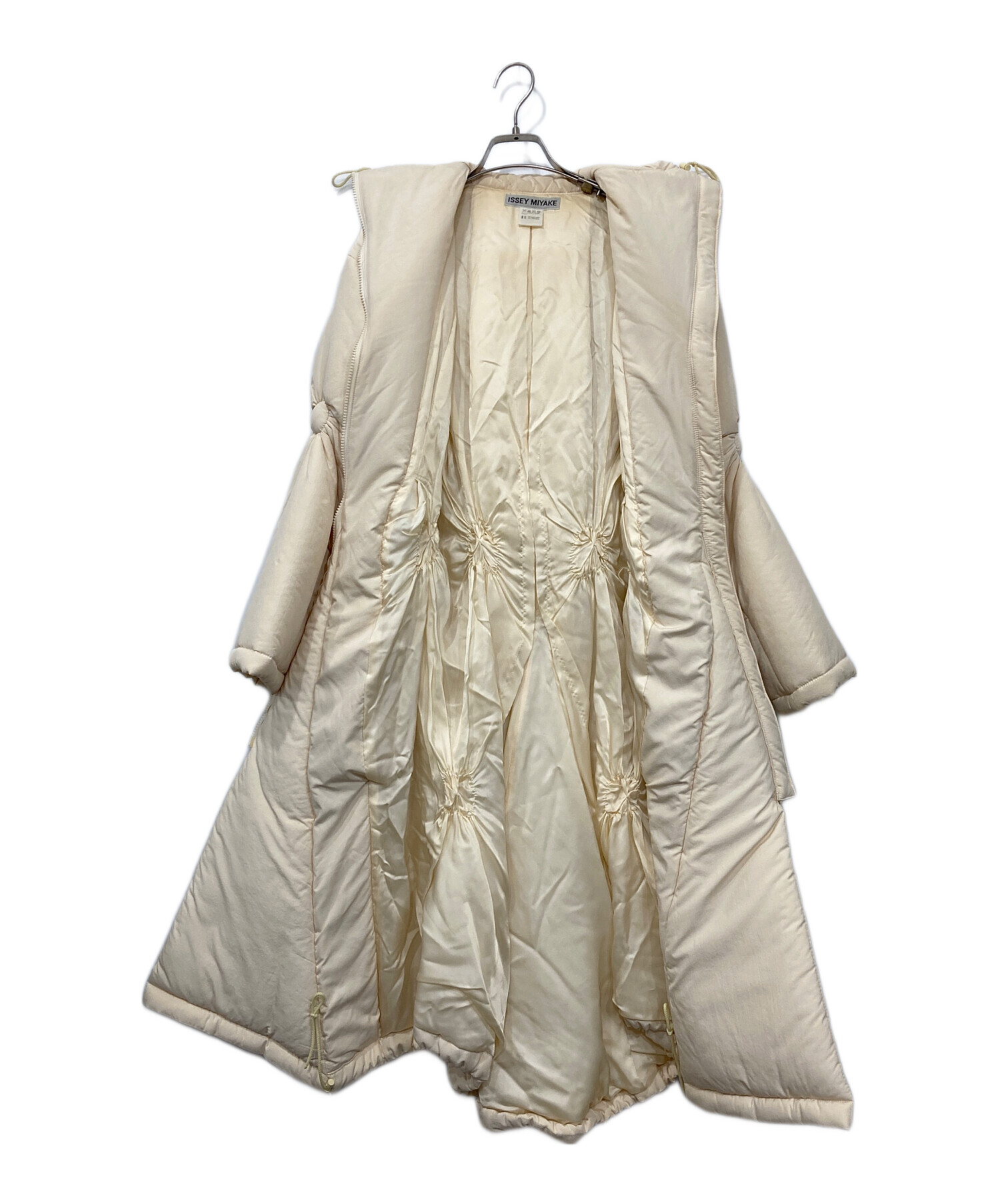 中古・古着通販】ISSEY MIYAKE (イッセイミヤケ) ギャザー変形パデット