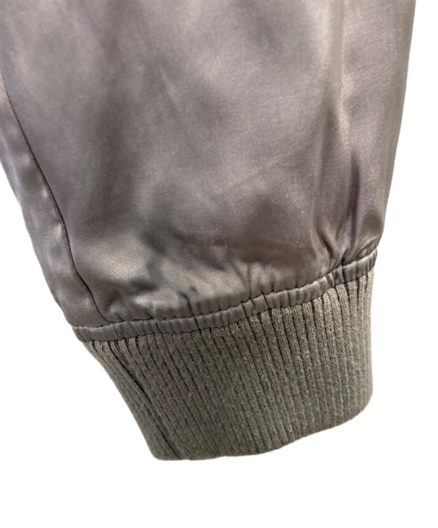 ほぼ未使用品 DIESEL Dロゴ シルバーMA1 スーパーストレッチ サテン DIESEL（ディーゼル） J-MARTEX Dロゴ サテンジャケット ブルゾン