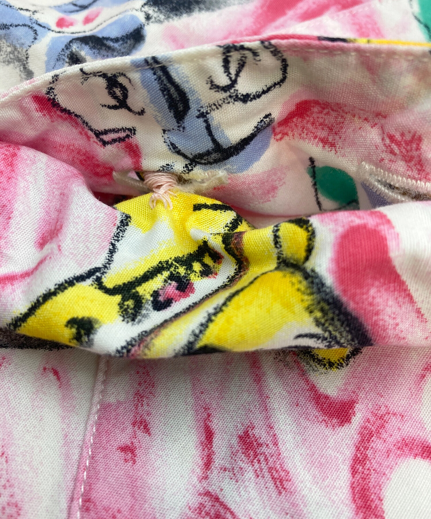 中古・古着通販】CHANEL (シャネル) 飛行機柄ショートパンツ ピンク