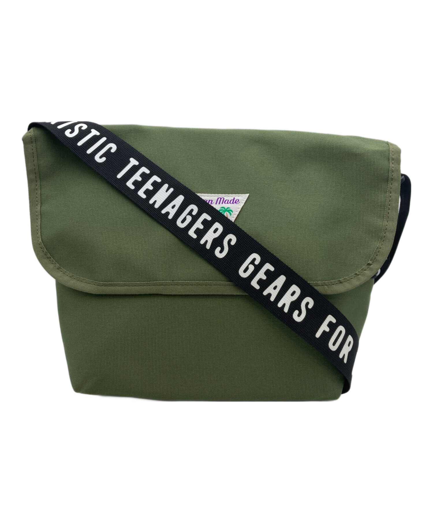 中古・古着通販】HUMAN MADE (ヒューマンメイド) Small Messenger Bag 中古・古着通販】HUMAN MADE (ヒューマンメイド) Small Messenger Bag