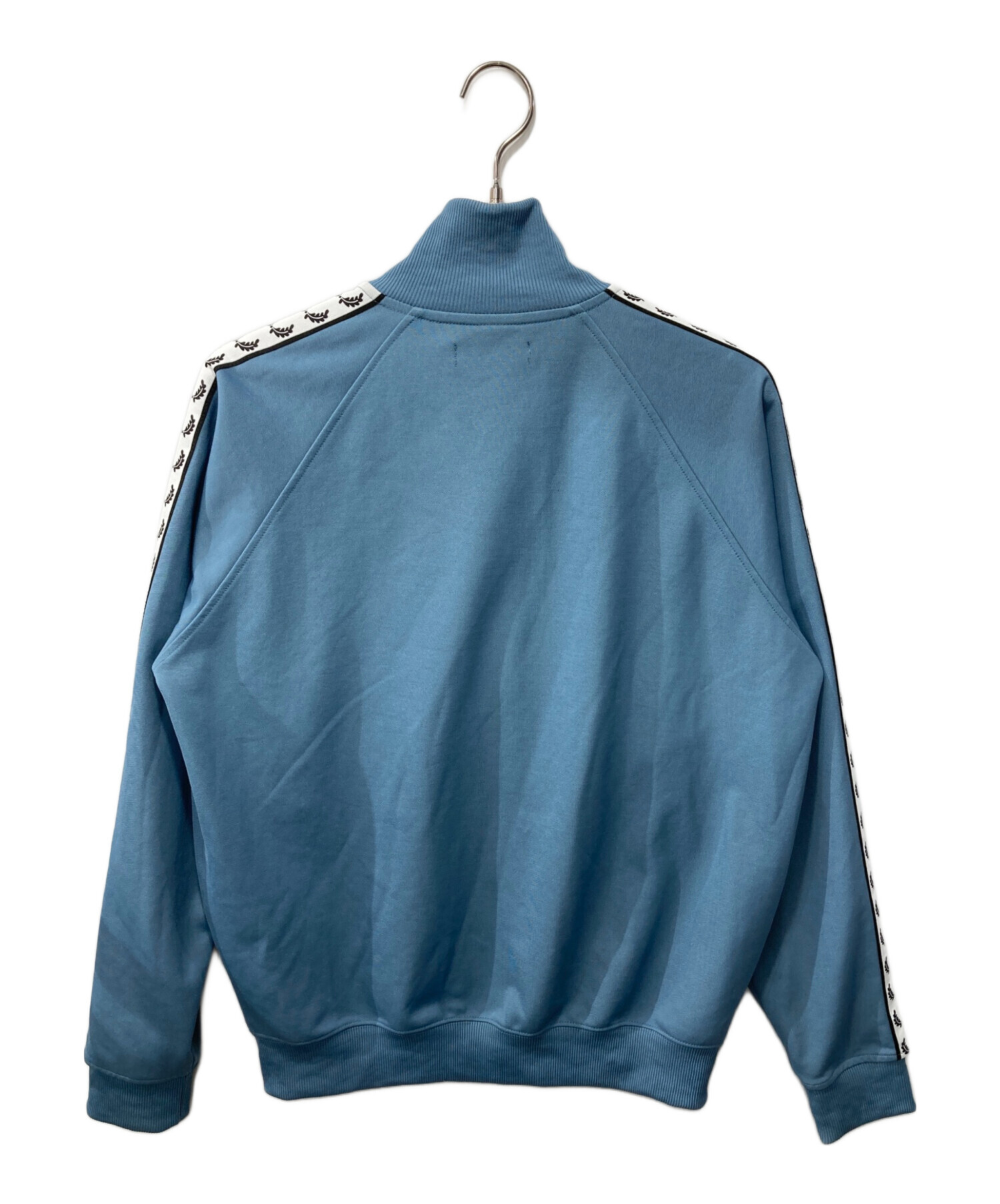 Fred Perry（フレッドペリー）水色 トラックジャケット 中古・古着通販】FRED PERRY (フレッドペリー) Taped Track Jacket