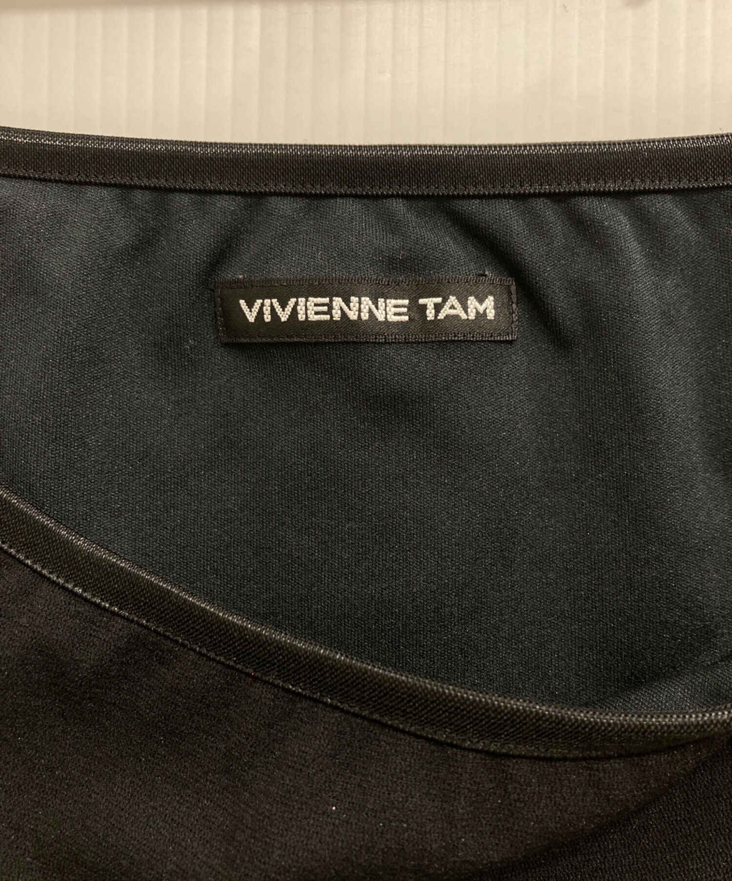 中古・古着通販】VIVIENNE TAM (ヴィヴィアンタム) 花柄刺繍スカート