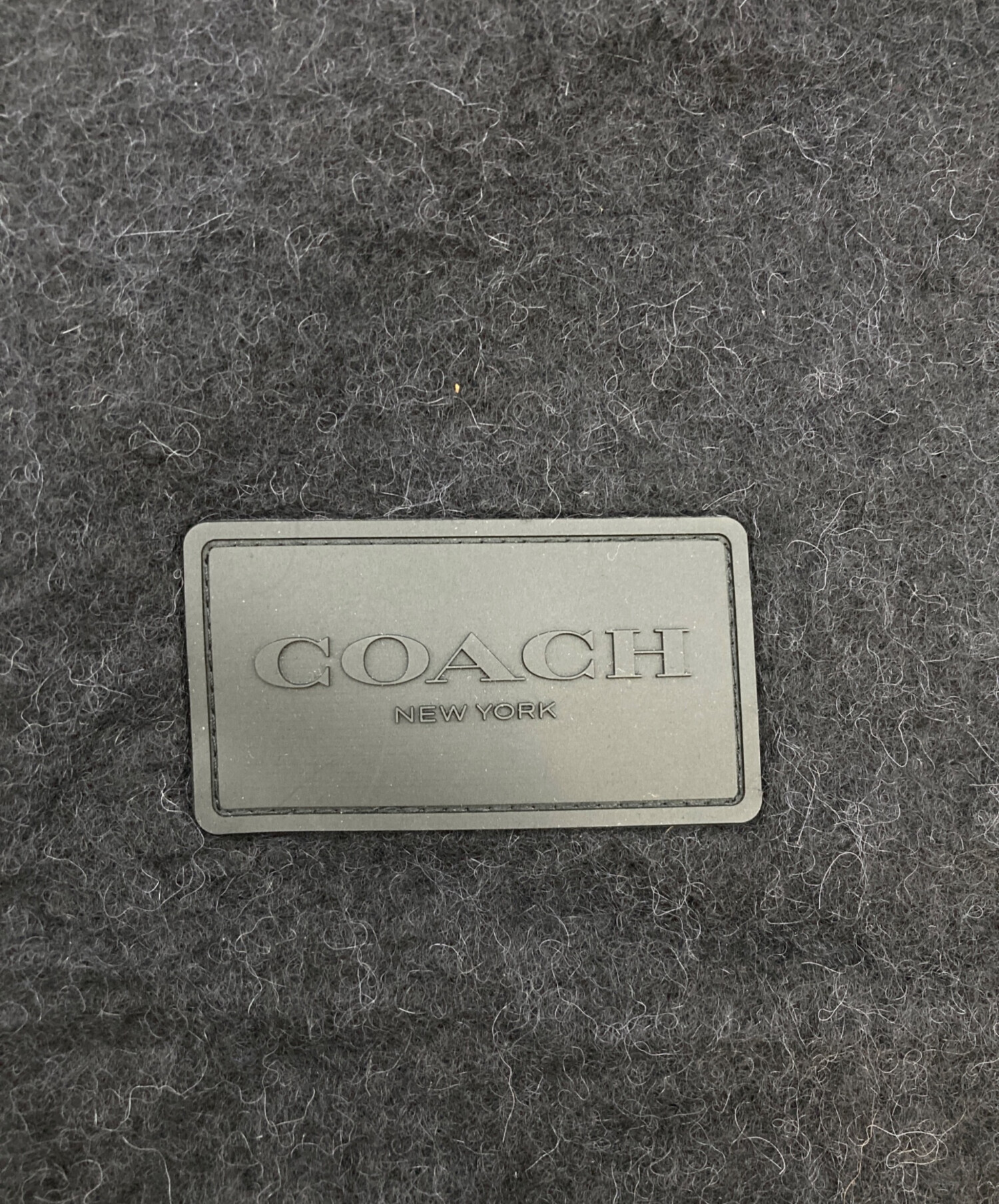 中古・古着通販】COACH (コーチ) マフラー・ラバー パッチ ブラック 未