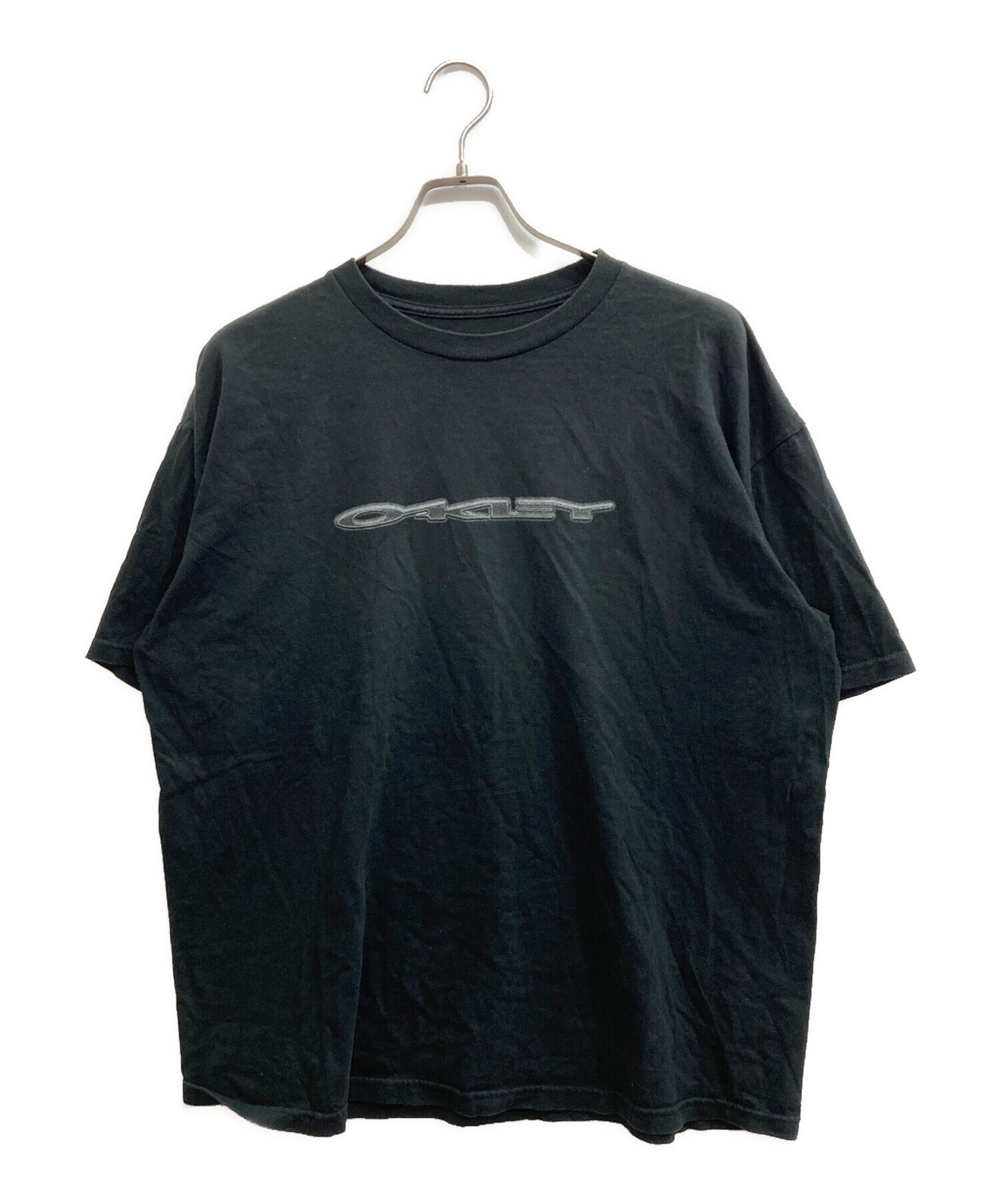オークリーの中古衣料品 中古・古着通販】OAKLEY (オークリー) ロゴプリントTシャツ ブラック