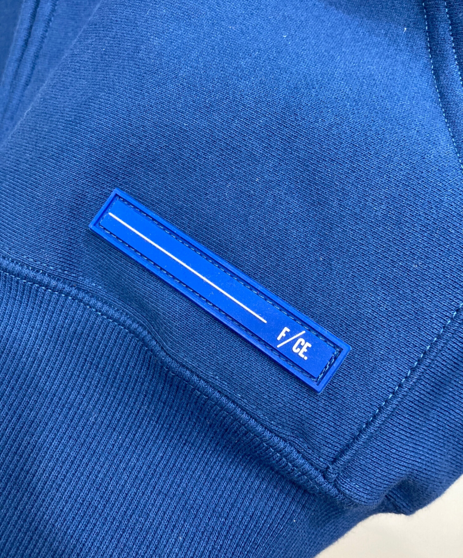 中古・古着通販】F/CE. (エフシーイー) SWEAT ZIP HOODIE ブルー