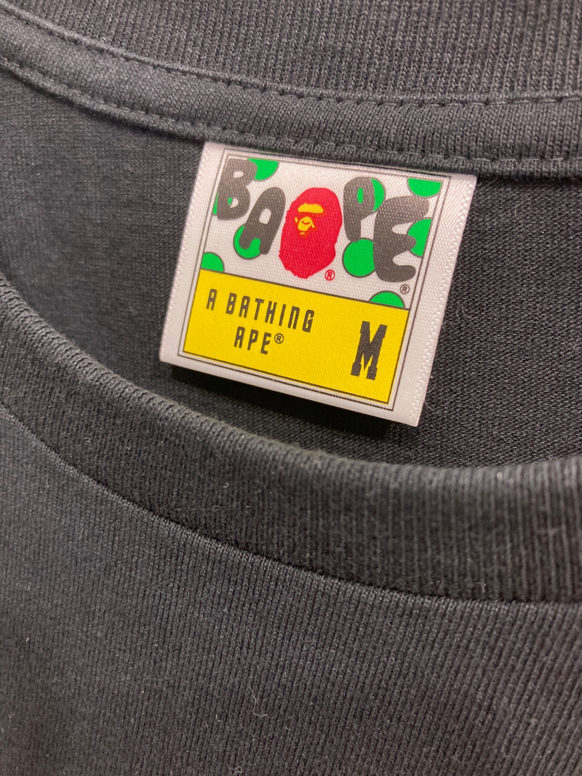 中古・古着通販】A BATHING APE (アベイシングエイプ) シャークTシャツ