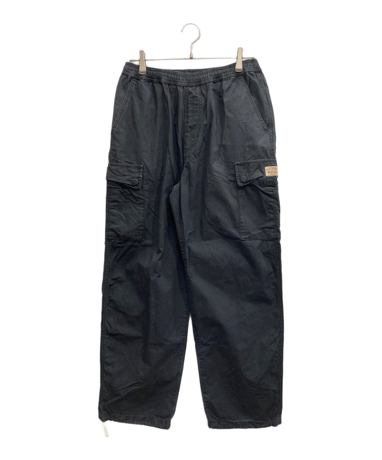STUSSY ステューシー パンツ（その他） M 黒 【古着】【中古】【送料無料】 中古・古着通販】stussy (ステューシー) カーゴパンツ ブラック サイズ