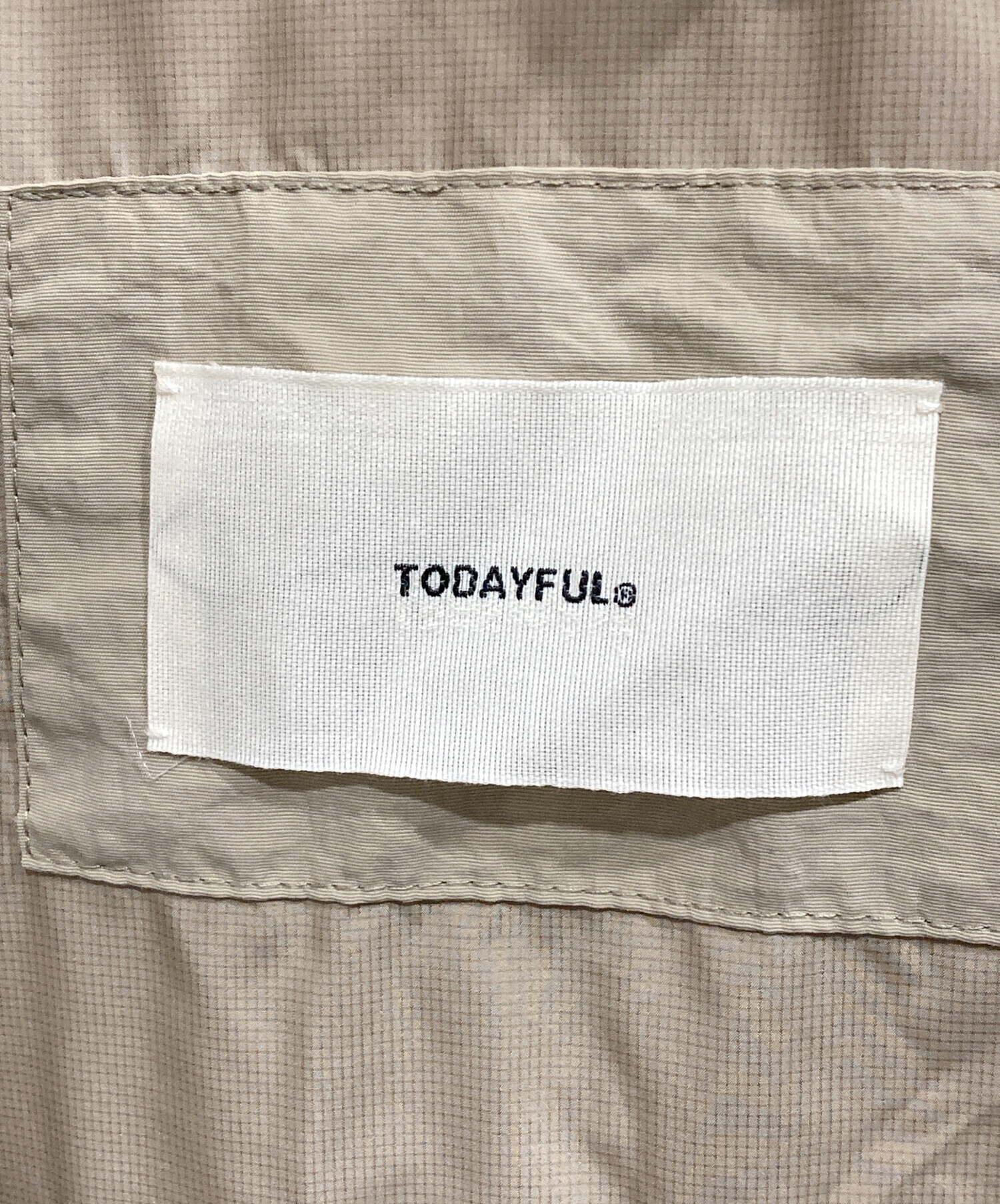 中古・古着通販】TODAYFUL (トゥデイフル) Monster Down Jacket 中古・古着通販】TODAYFUL (トゥデイフル) Monster Down Jacket