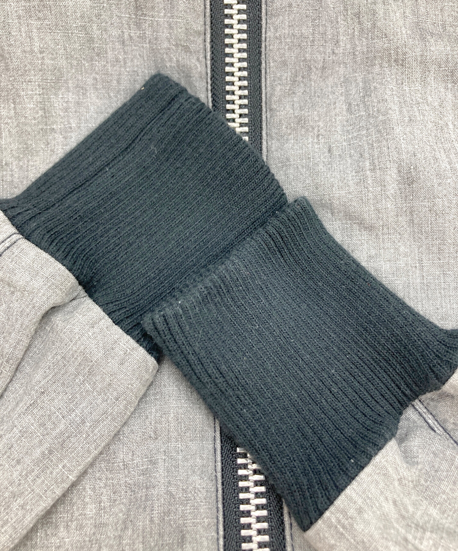 sacai luckバックフレアパーカーグレー 2130706804.jpg?1703569226