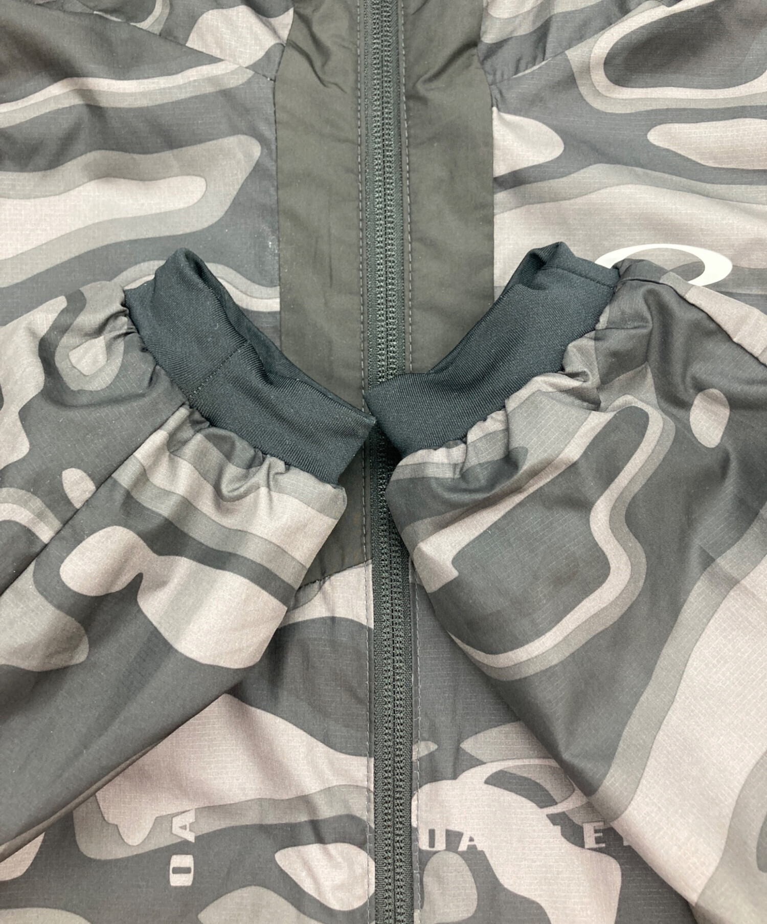 中古・古着通販】OAKLEY (オークリー) ナイロンジャケット ブラック