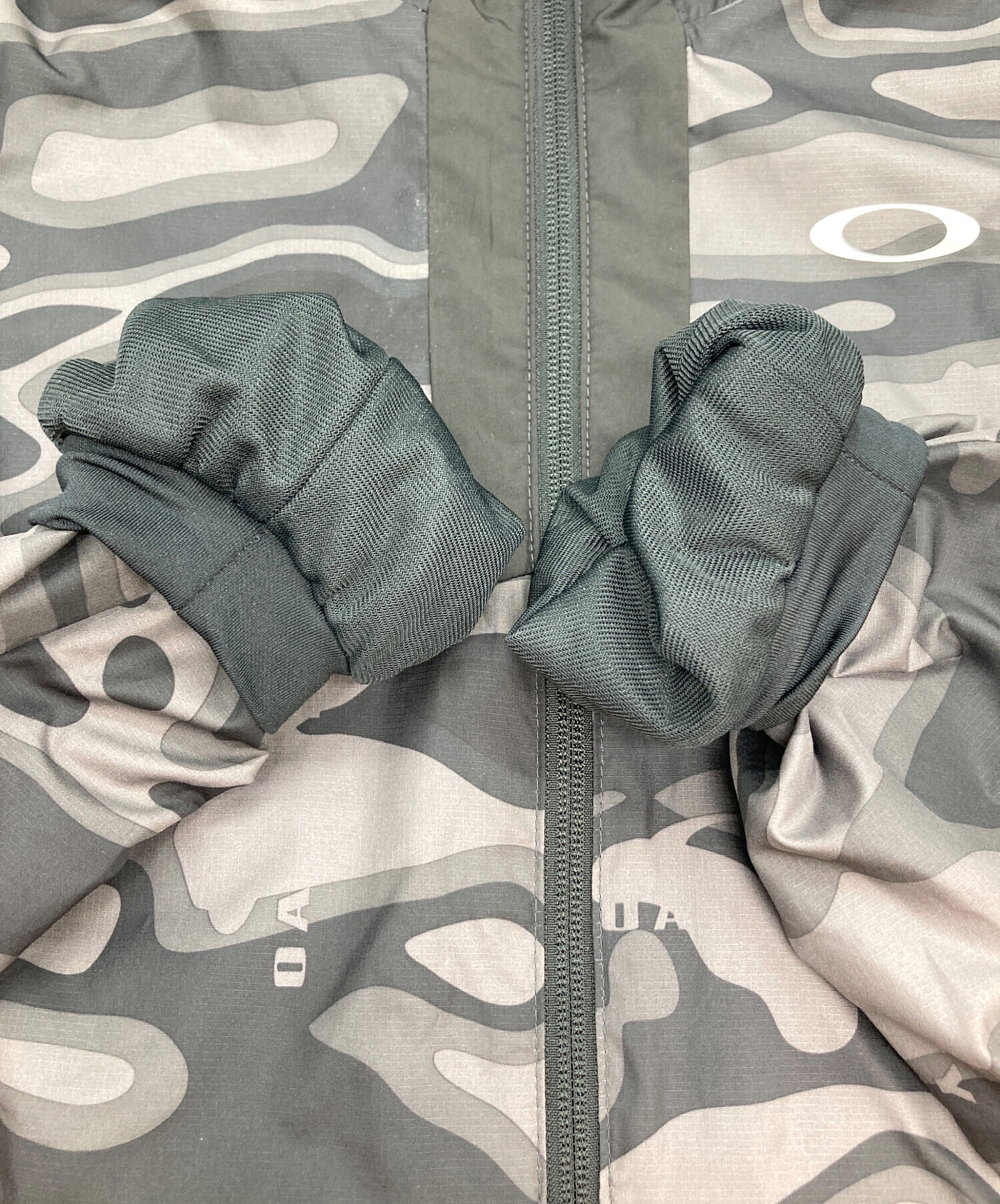 中古・古着通販】OAKLEY (オークリー) ナイロンジャケット ブラック
