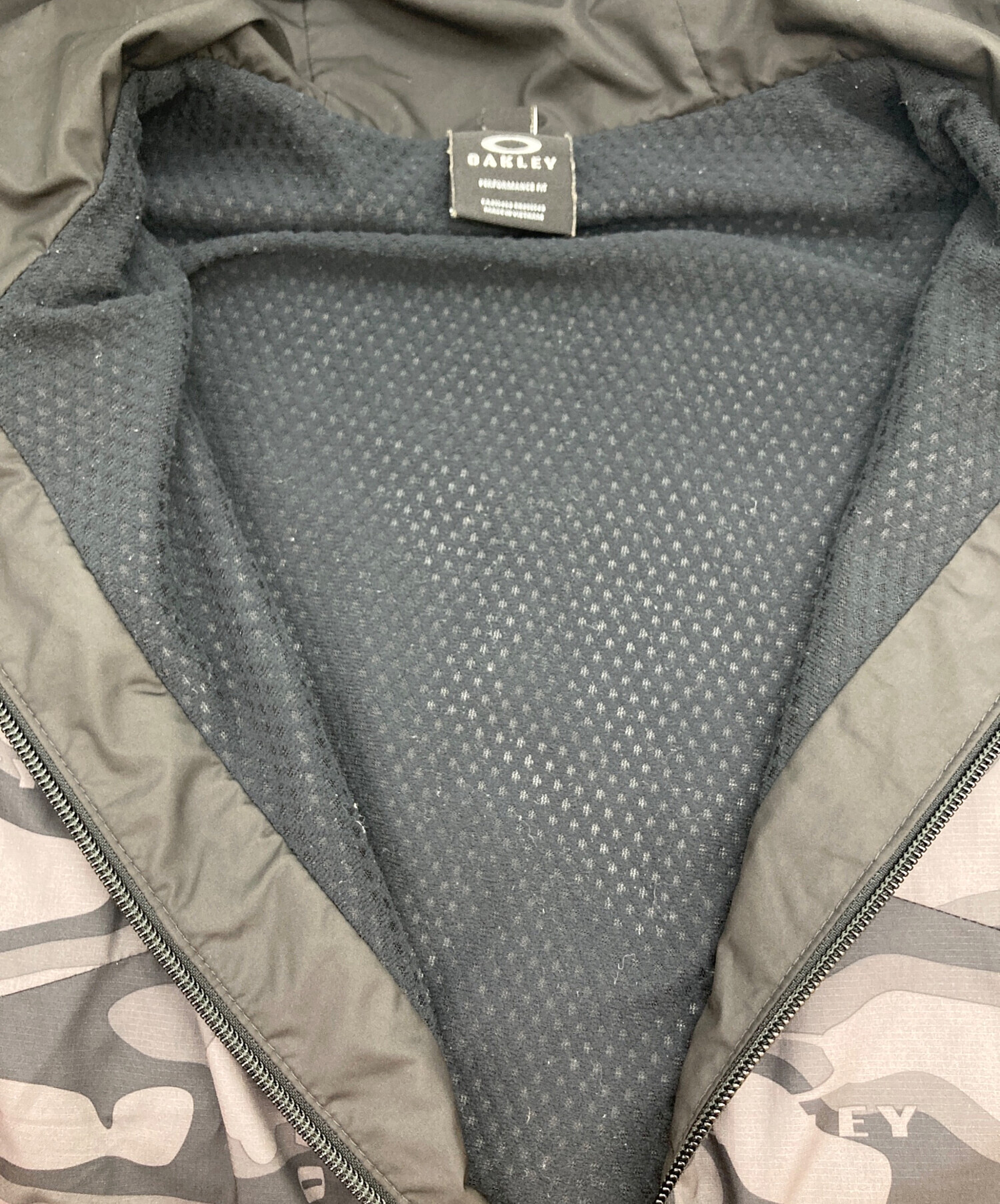 中古・古着通販】OAKLEY (オークリー) ナイロンジャケット ブラック 