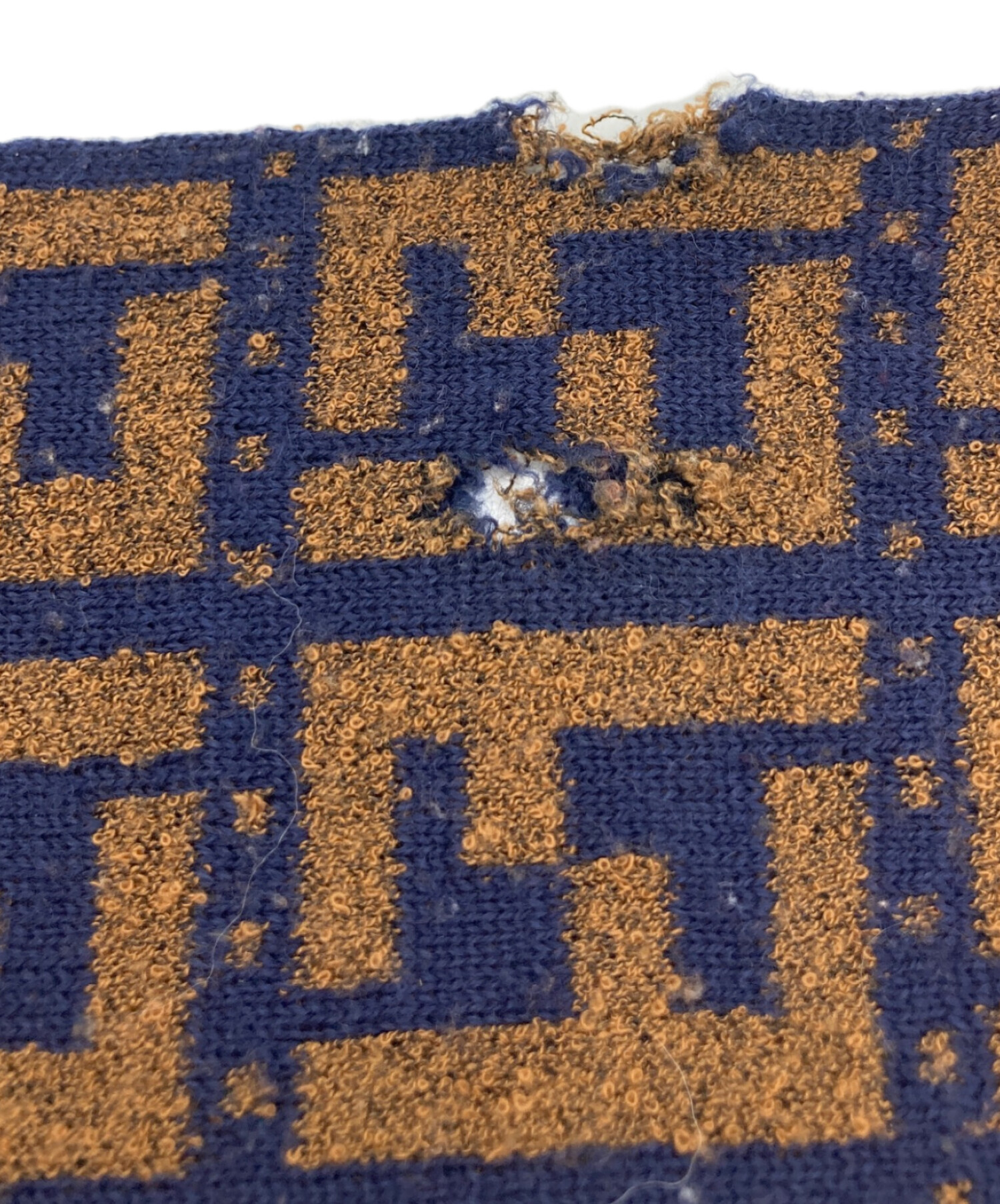 中古・古着通販】FENDI (フェンディ) マフラー ブラウン×ネイビー