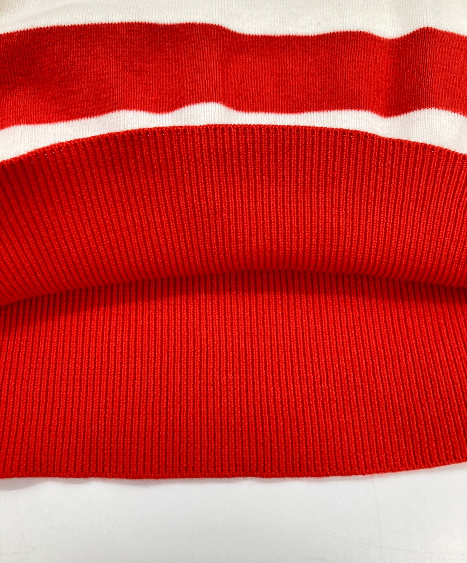 中古・古着通販】MIU MIU (ミュウミュウ) 半袖ニット レッド サイズ:S