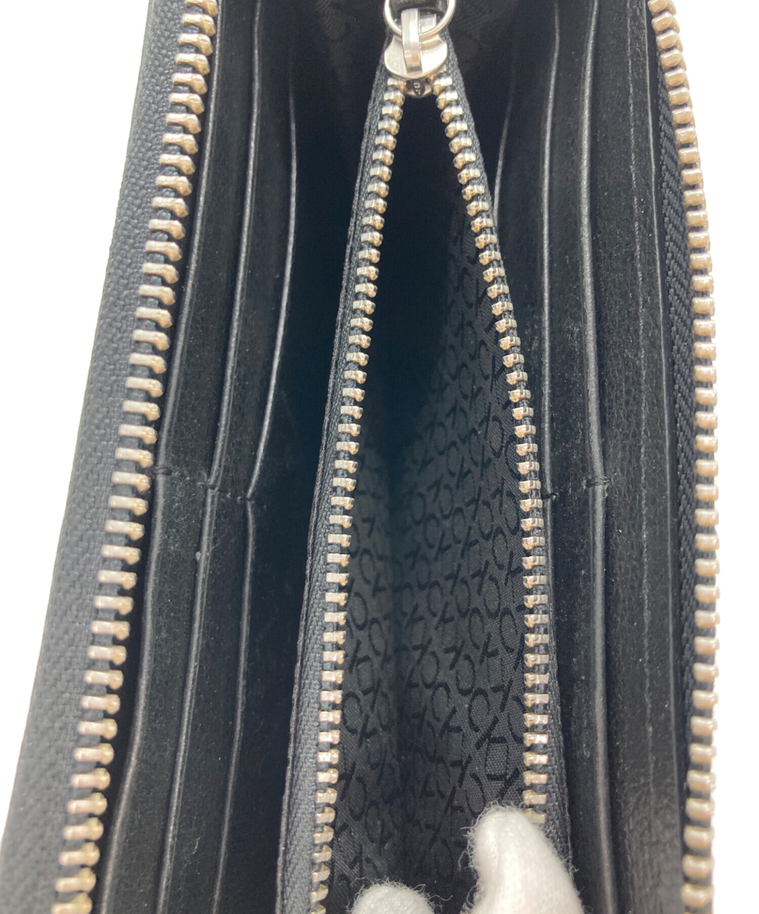中古・古着通販】Calvin Klein (カルバンクライン) ラウンドファスナー