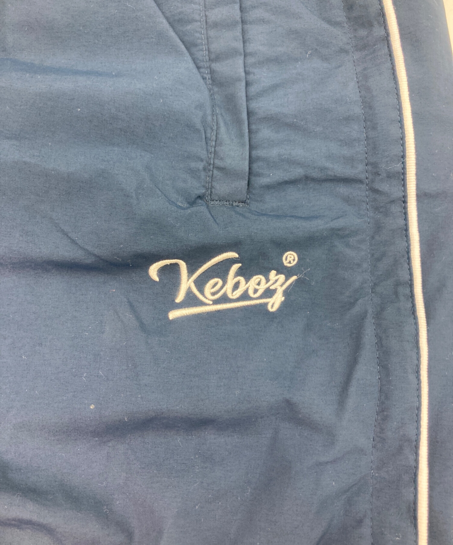 中古・古着通販】KEBOZ (ケボズ) ナイロンパンツ ネイビー サイズ:L
