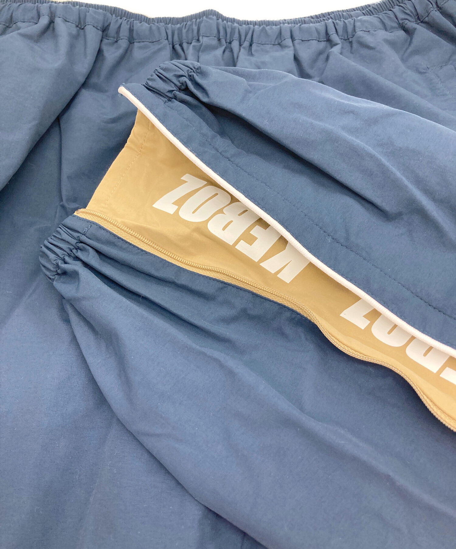 Keboz ナイロンパンツ 中古・古着通販】KEBOZ (ケボズ) ナイロンパンツ ネイビー サイズ:L