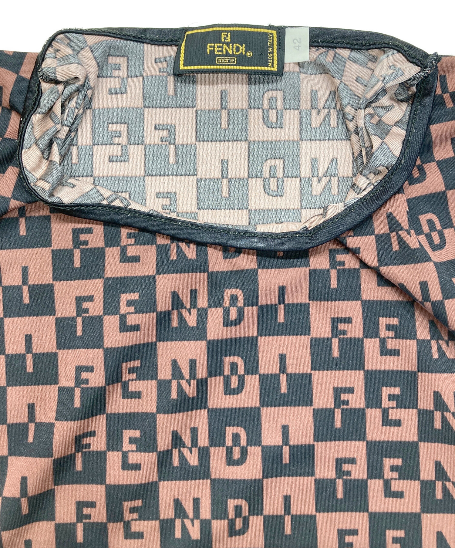 中古・古着通販】FENDI (フェンディ) 総柄Tシャツ ブラウン サイズ:42