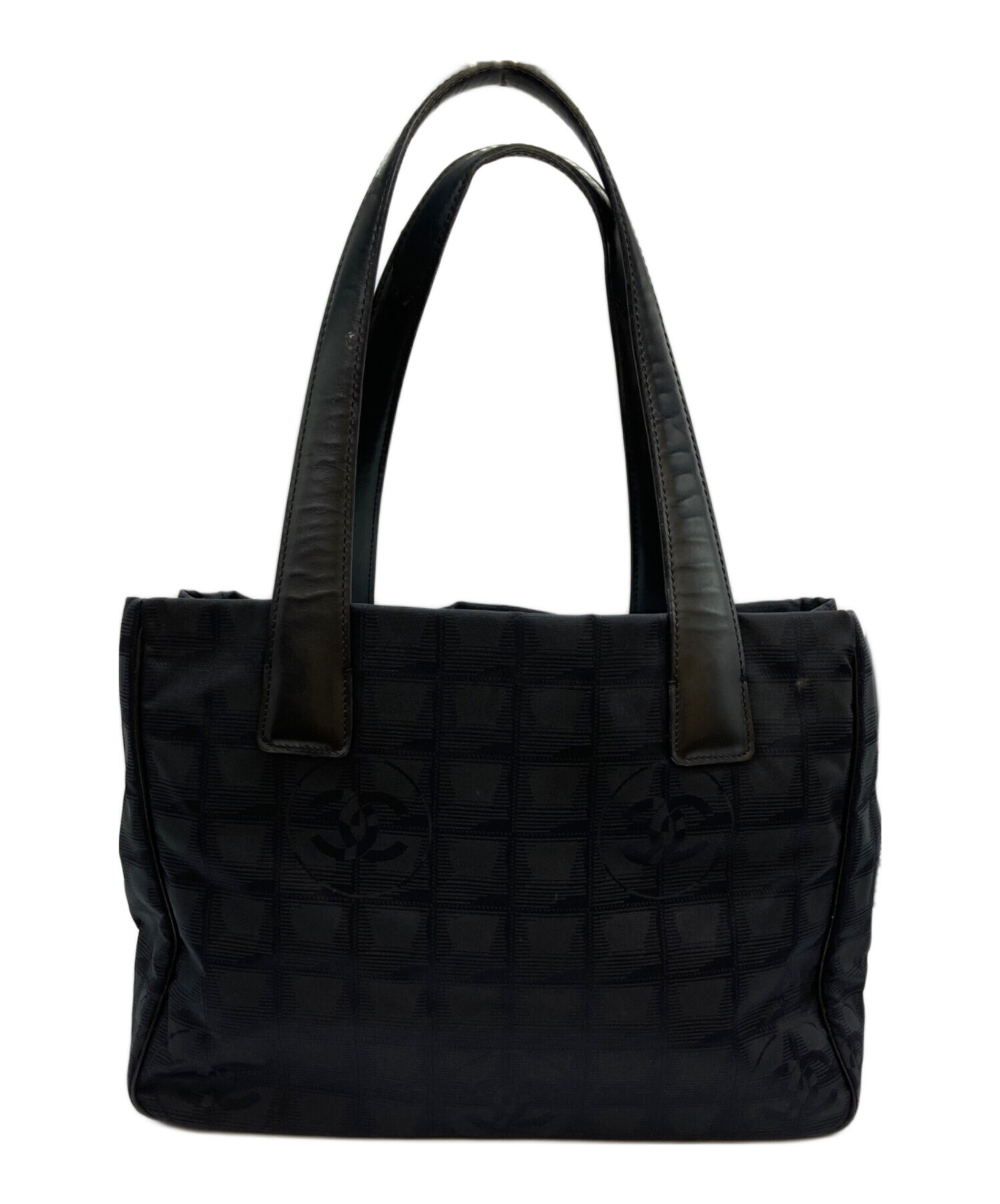 CHANELニュートラベル。 バッグ。 中古・古着通販】CHANEL (シャネル) ニュートラベルライントート