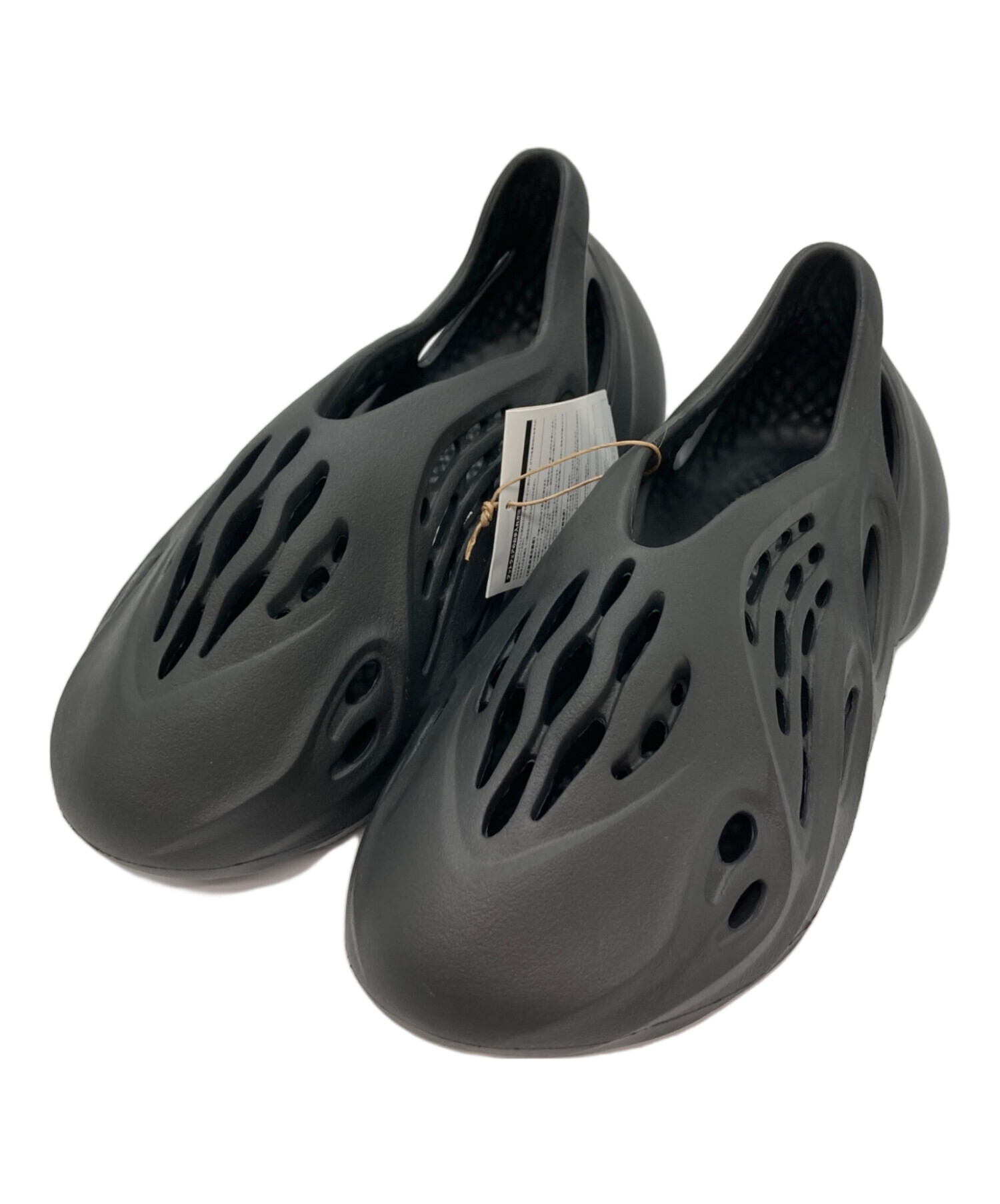 未使用☆26.5㎝☆YEEZY FOAM RUNNER ONYX☆アディダス 中古・古着通販】adidas (アディダス) Yeezy Foam Runner 'Onyx