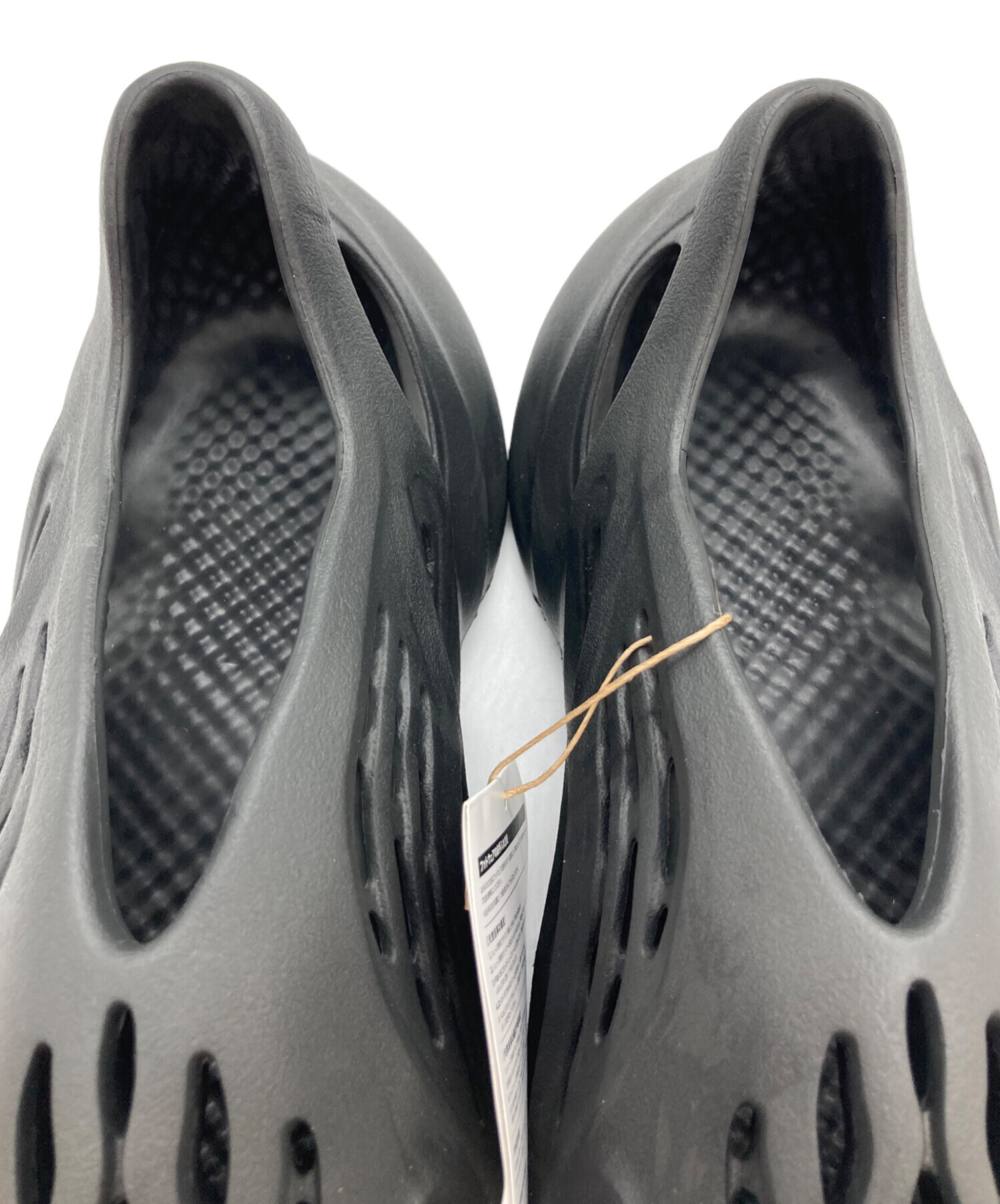 中古・古着通販】adidas (アディダス) Yeezy Foam Runner 'Onyx