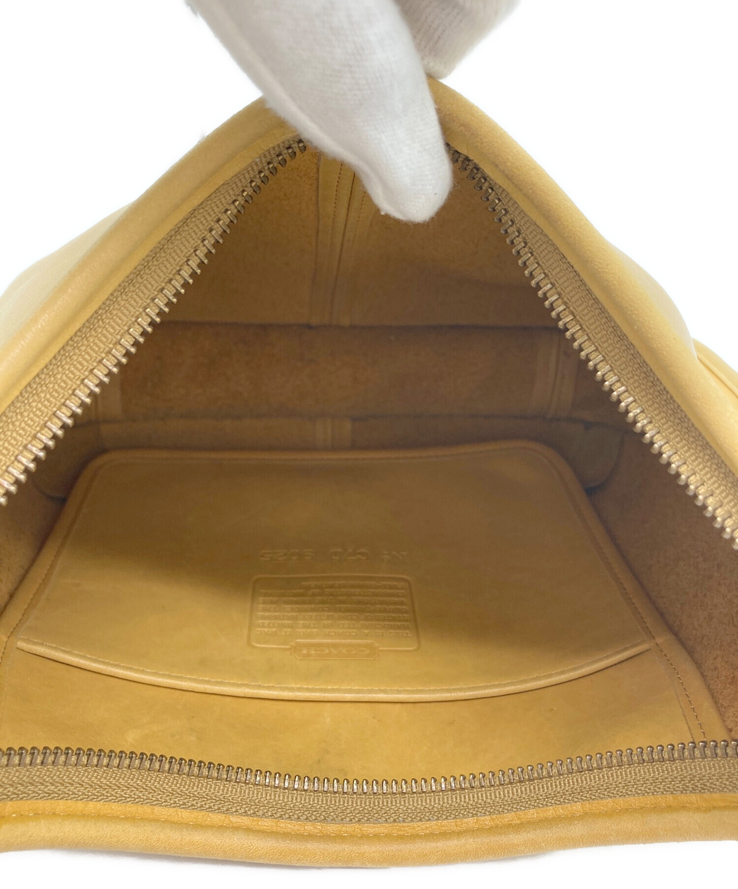 中古・古着通販】COACH (コーチ) ワンショルダーバッグ イエロー