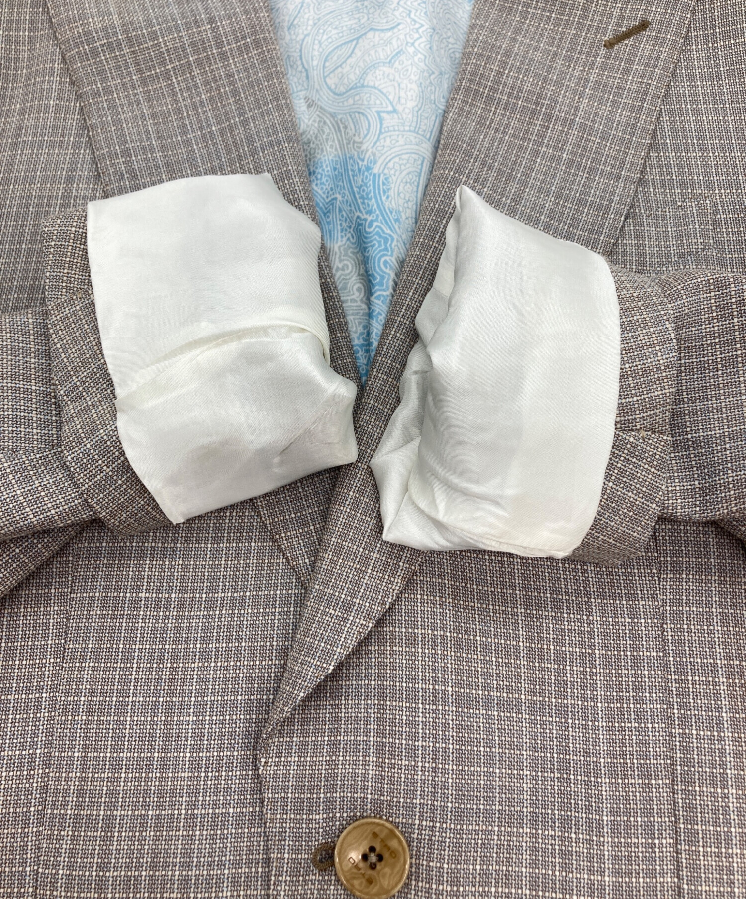 【中古】エトロ ETRO テーラードジャケット ストライプ 48 グレー マルチカラー /ES ■GY53 メンズ 中古・古着通販】ETRO (エトロ) ペイズリーライニング2Bテーラード