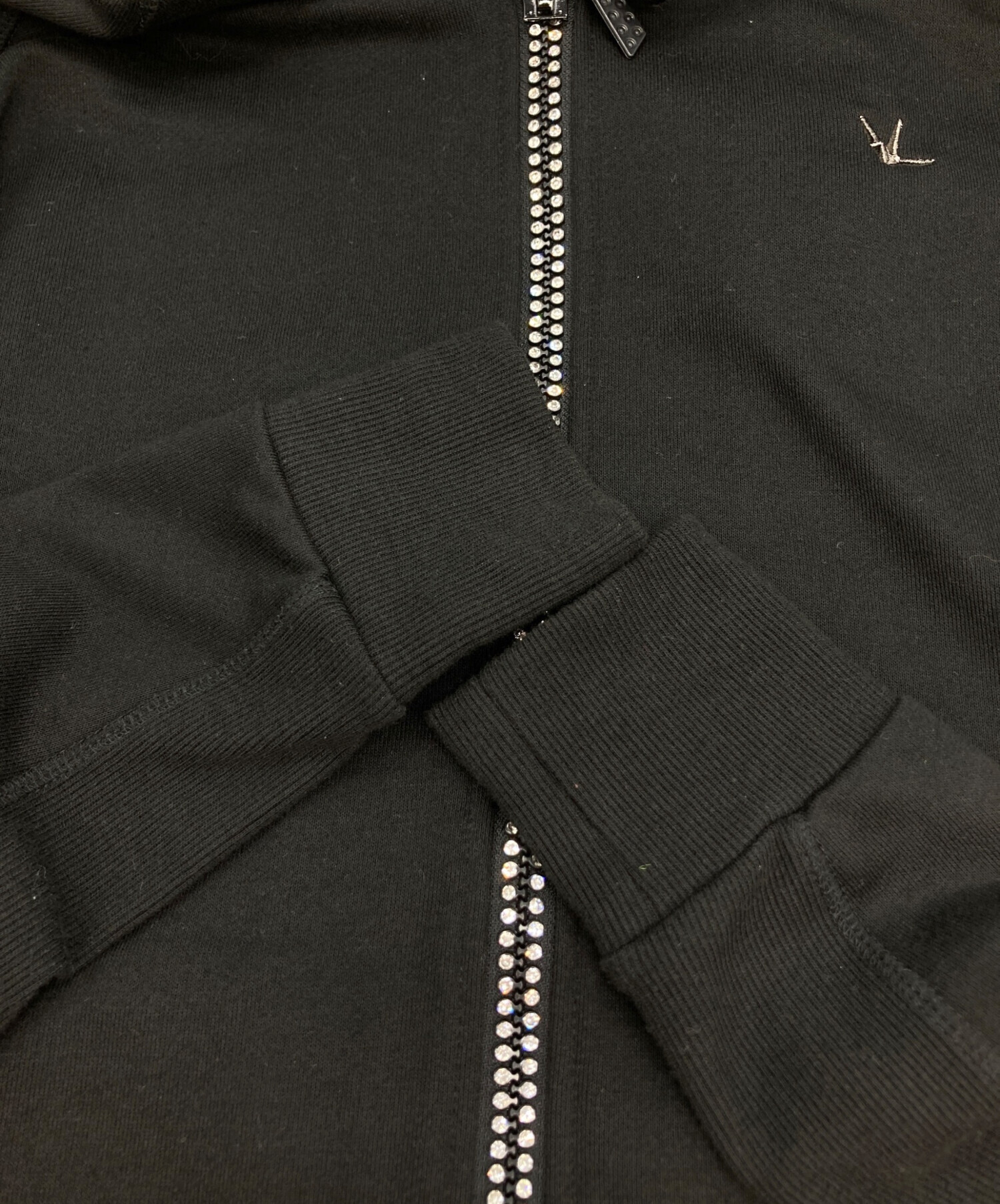 サイズS【未使用】1PIU1UGUALE3 GOLF ジップパーカー WT 1PIU1UGUALE3 GOLF 1piu1uguale3 ウノピュウノウグァーレトレ ゴルフ