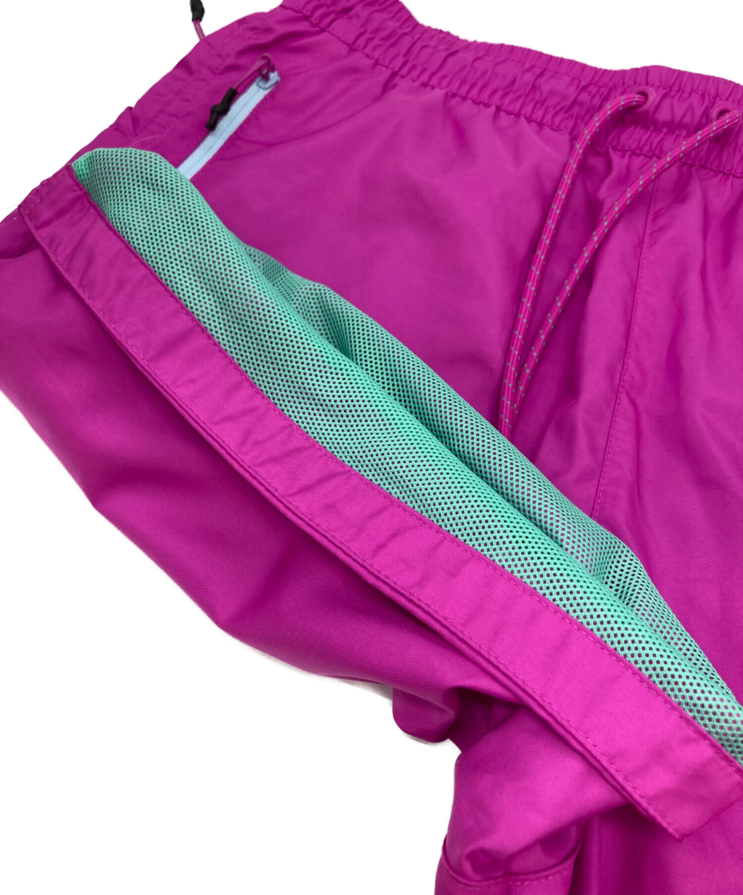 中古・古着通販】NIKE ACG (ナイキエーシージー) WOVEN shorts