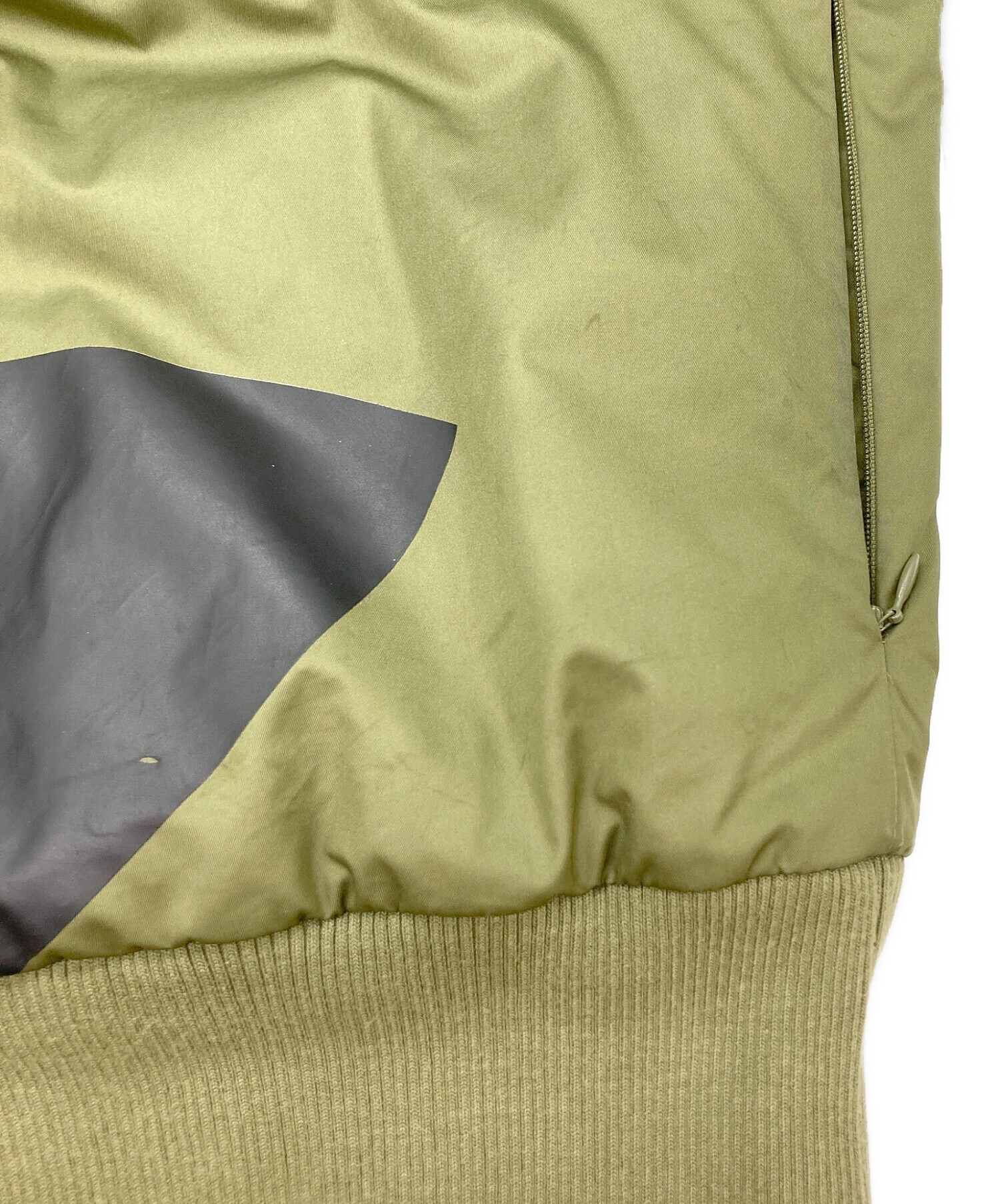 中古・古着通販】adidas (アディダス) MA-1ジャケット カーキ サイズ