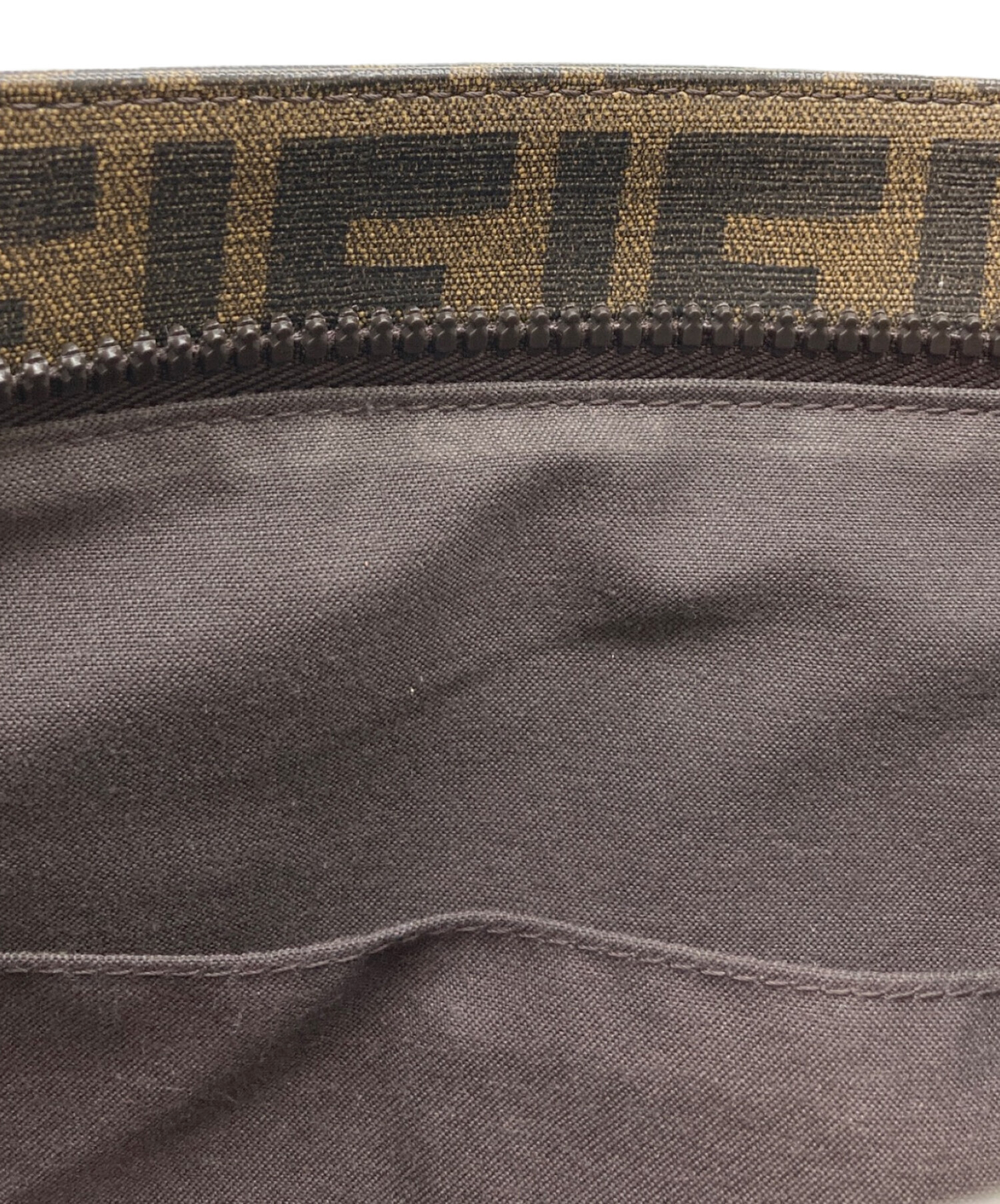 中古・古着通販】FENDI (フェンディ) ズッカ柄ショルダーバッグ