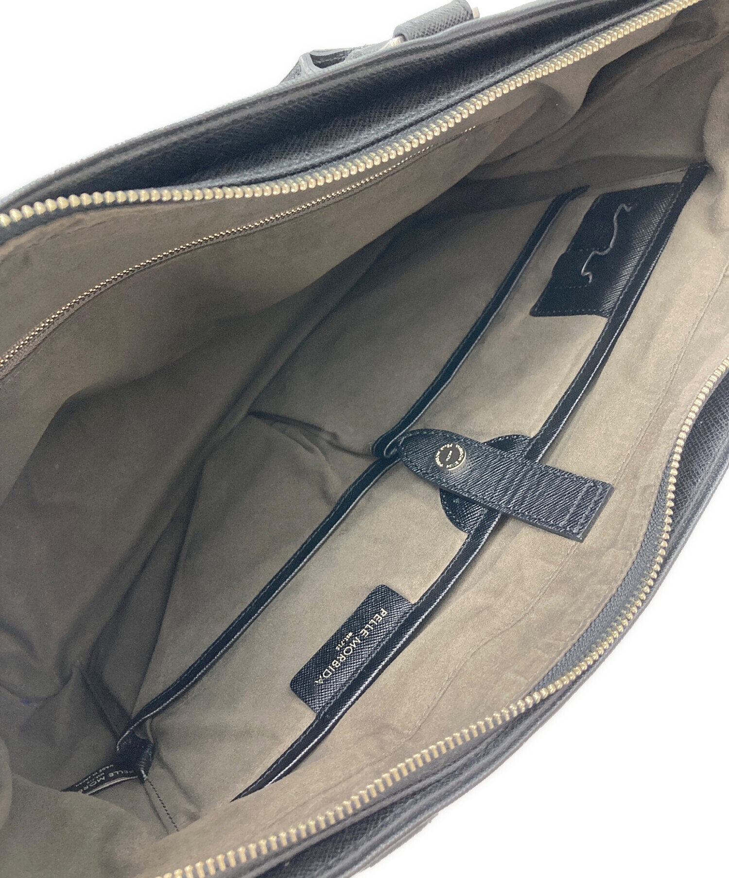 【中古美品】pelle morbida ビジネスバッグ ブラック　キャピターノ 中古・古着通販】PELLE MORBIDA (ペッレモルビダ) キャピターノ/レザー