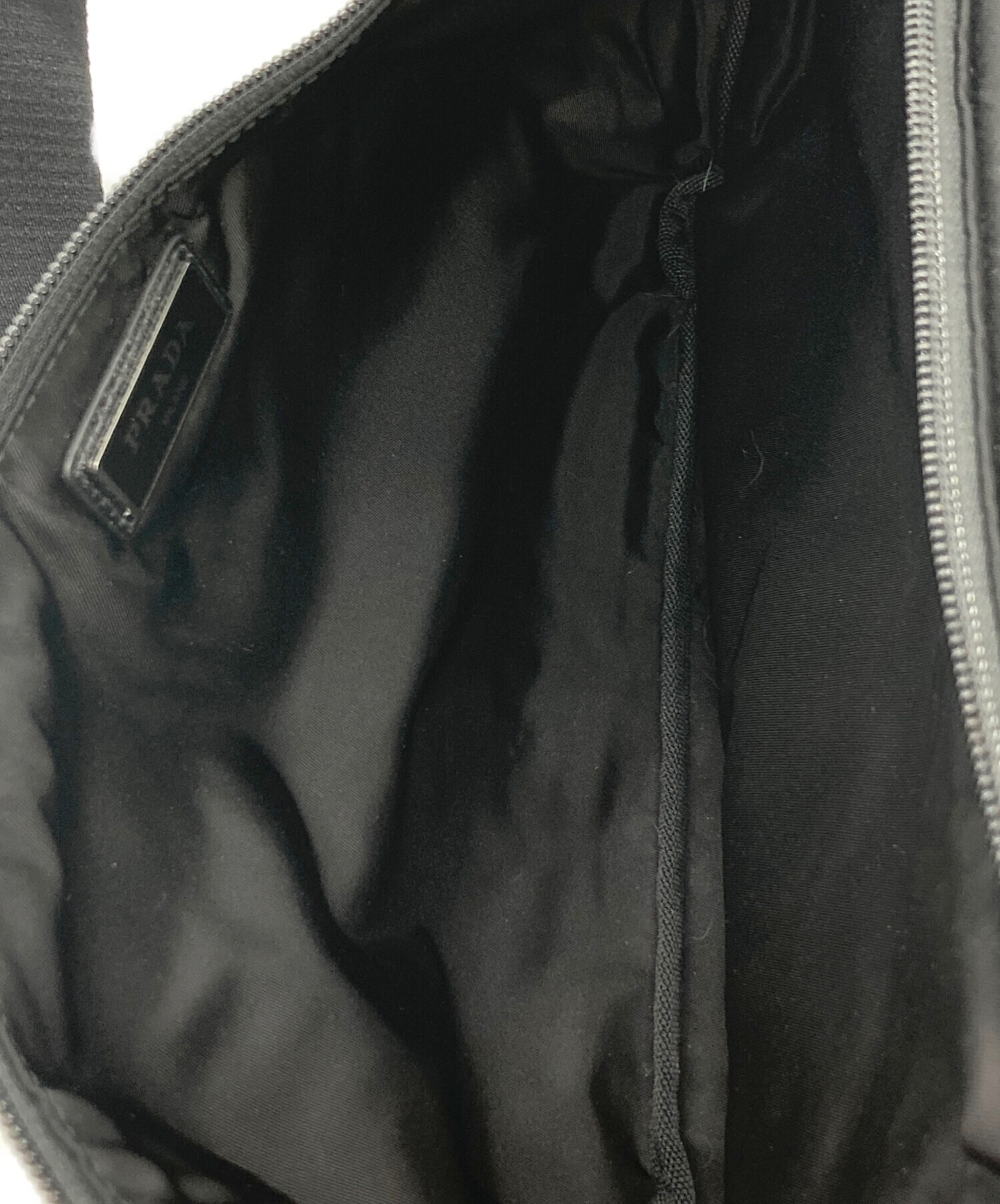 中古・古着通販】PRADA (プラダ) ナイロンウエストバッグ ブラック