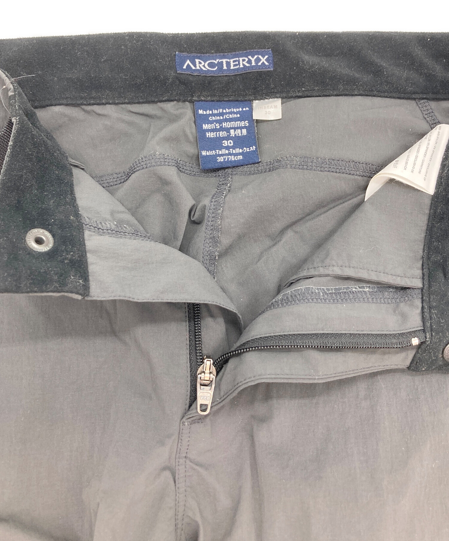 ビンテージ　ARC'TERYX アーバンファニー　カナダ製　グレー 中古・古着通販】ARC'TERYX (アークテリクス) ナイロンパンツ グレー