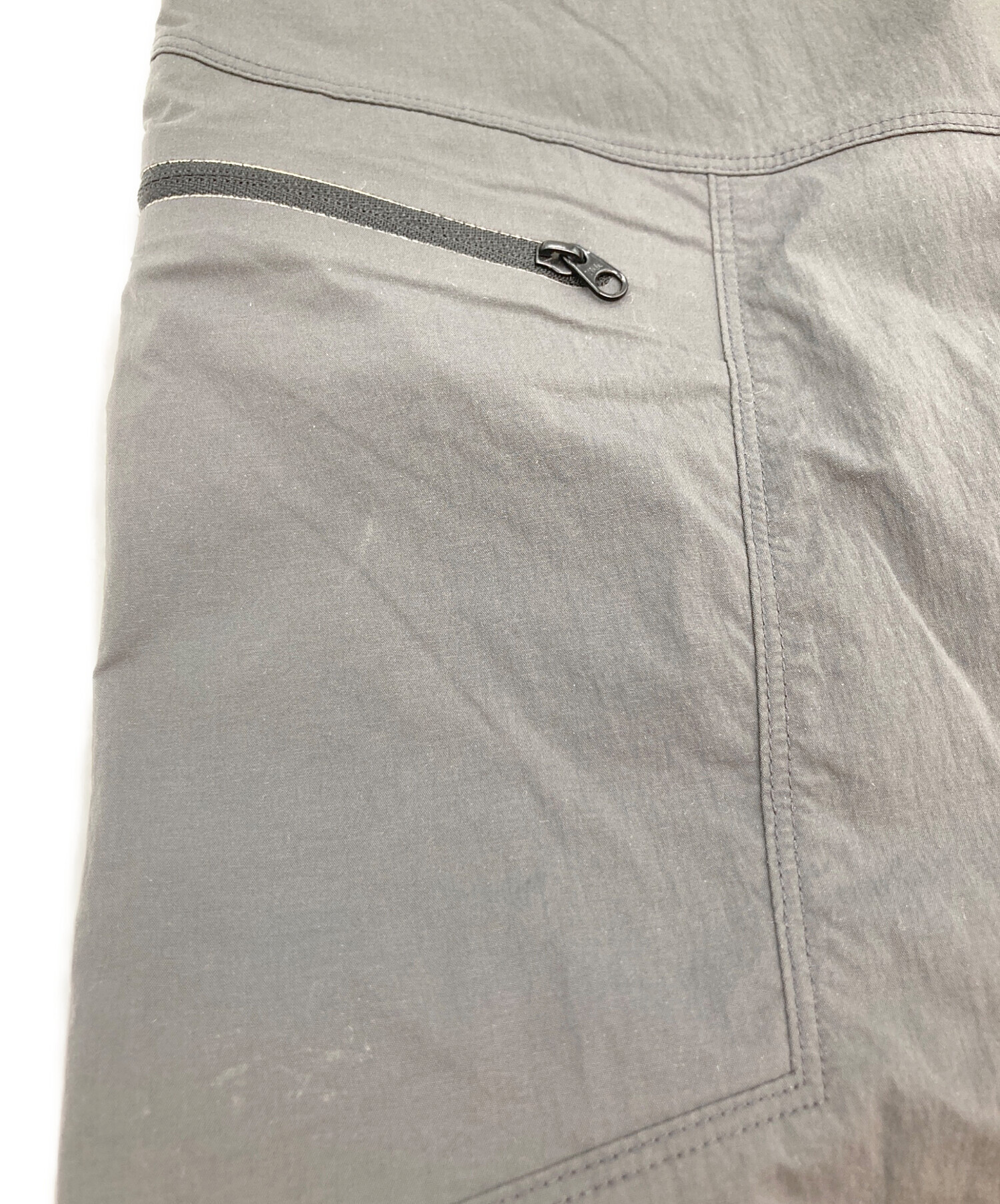 中古・古着通販】ARC'TERYX (アークテリクス) ナイロンパンツ グレー