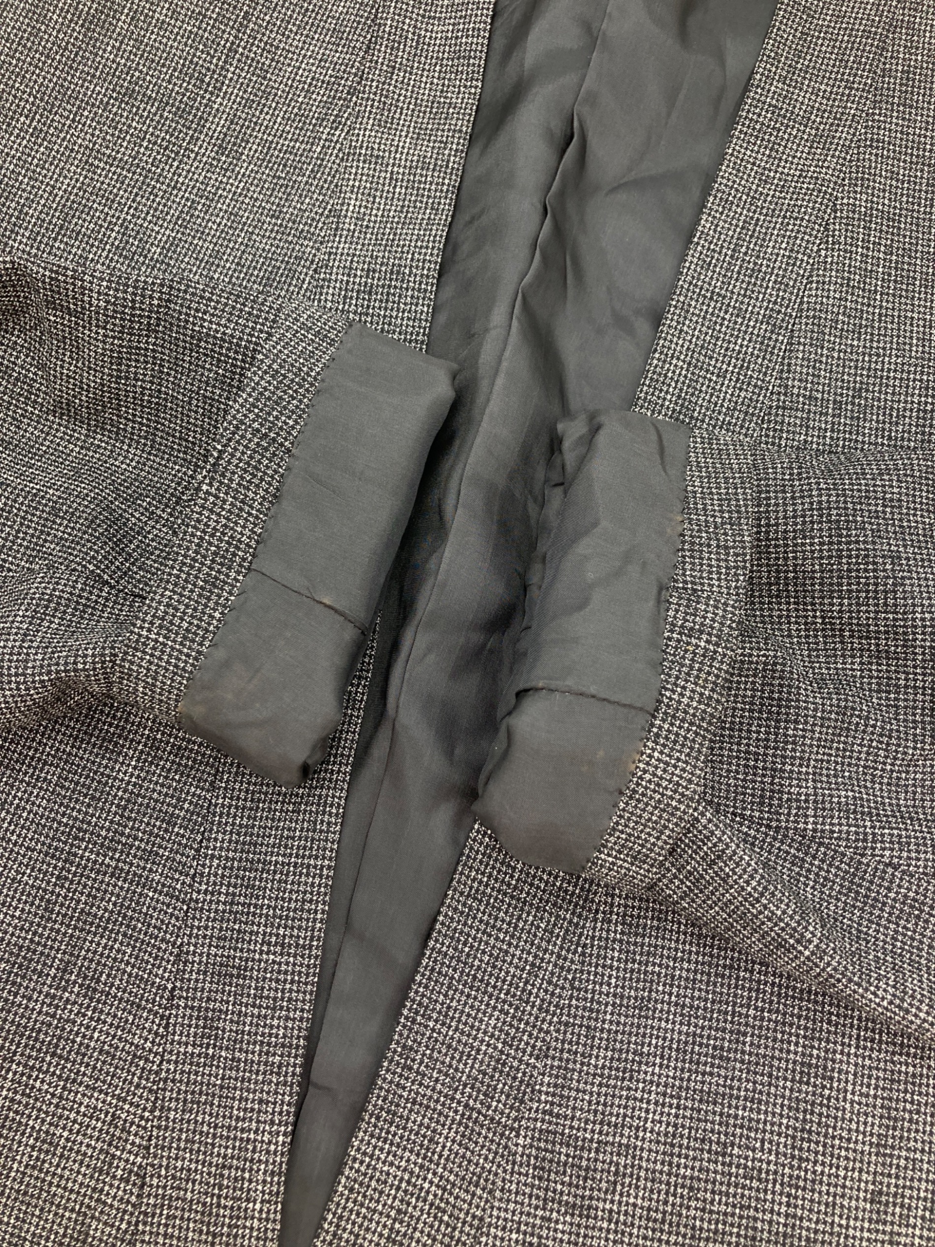 中古・古着通販】ISSEY MIYAKE (イッセイミヤケ) カッティングデザイン