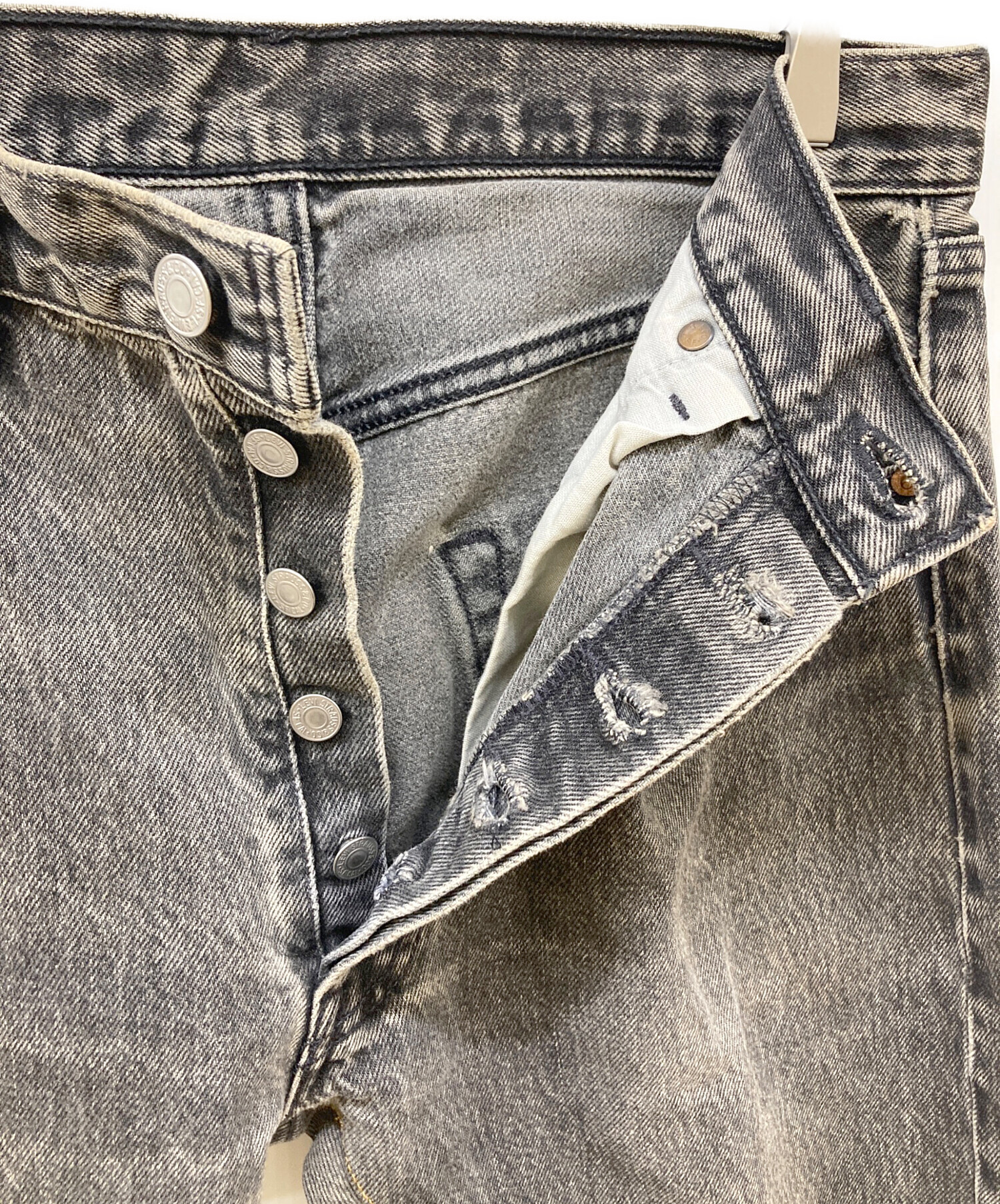 中古・古着通販】LEVI'S (リーバイス) 501ブラックパンツ グレー